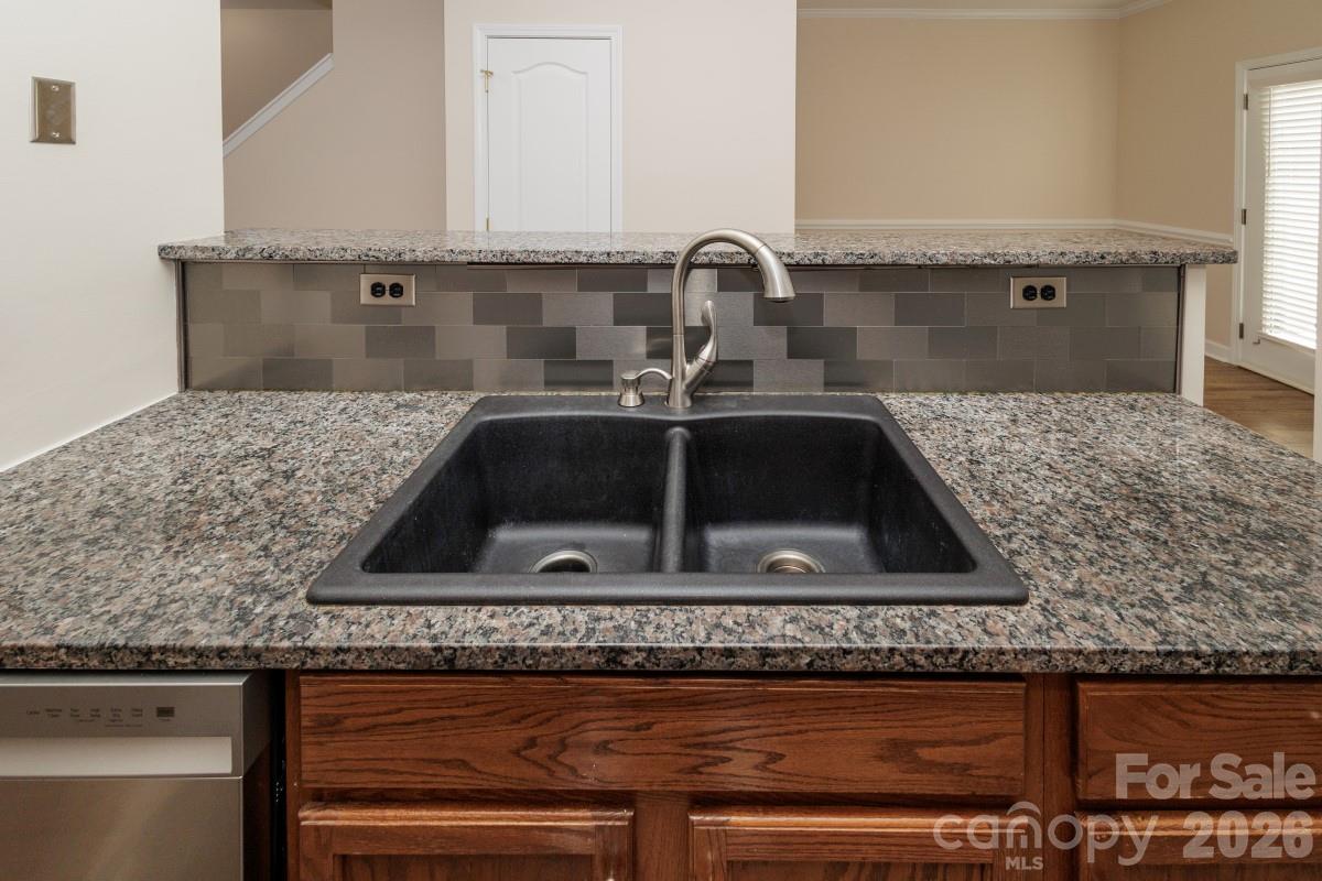 12355 Walden Lea Drive — Huntersville