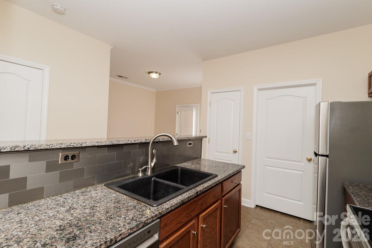12355 Walden Lea Drive — Huntersville