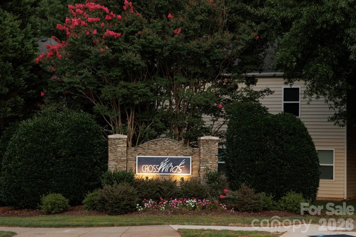 12355 Walden Lea Drive — Huntersville