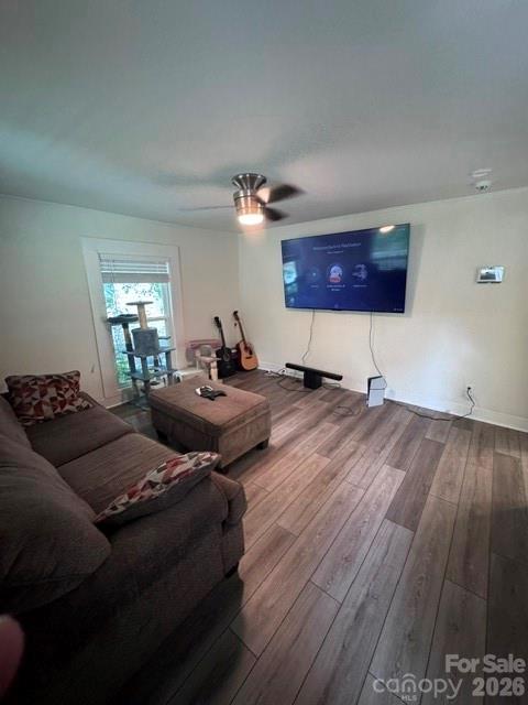 512 S Gray Street — Gastonia