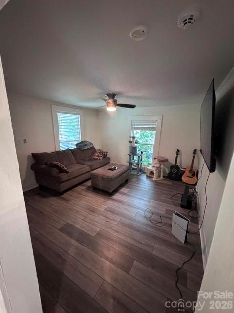 512 S Gray Street — Gastonia