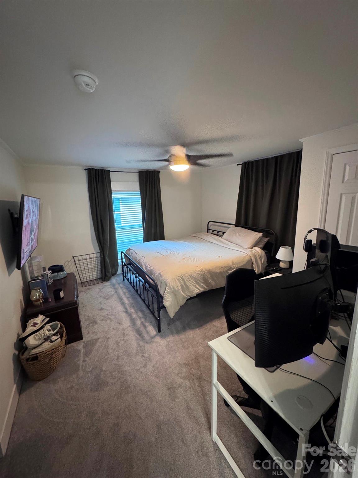 512 S Gray Street — Gastonia