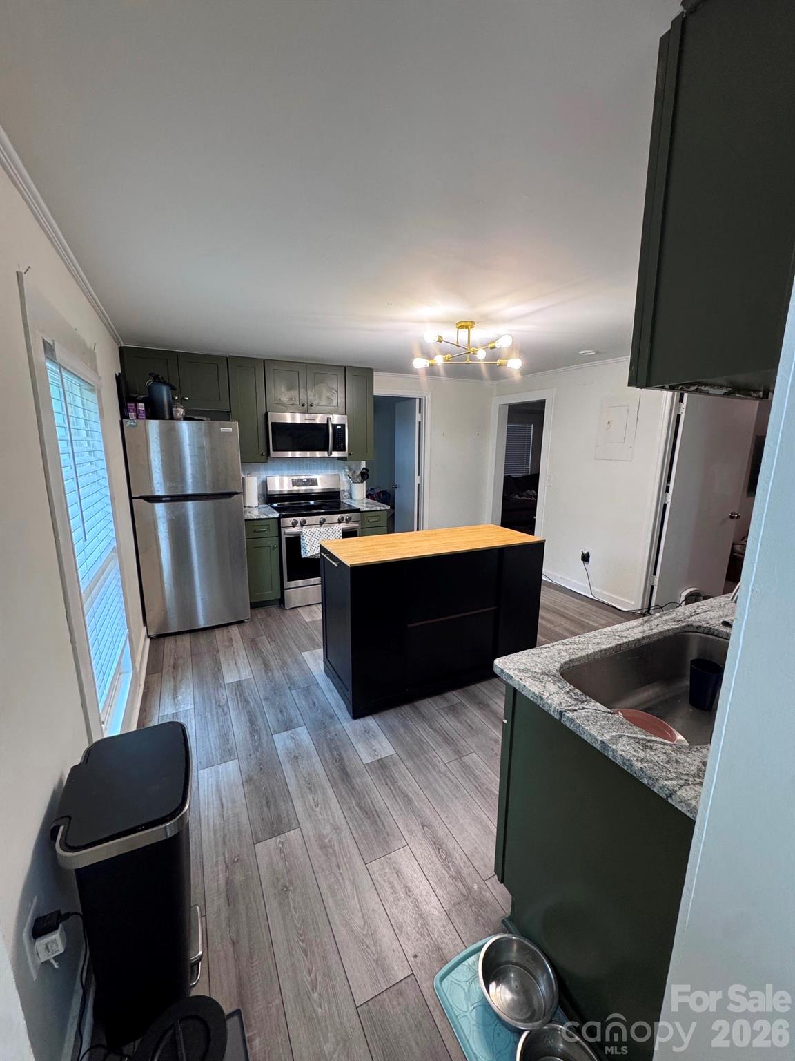 512 S Gray Street — Gastonia