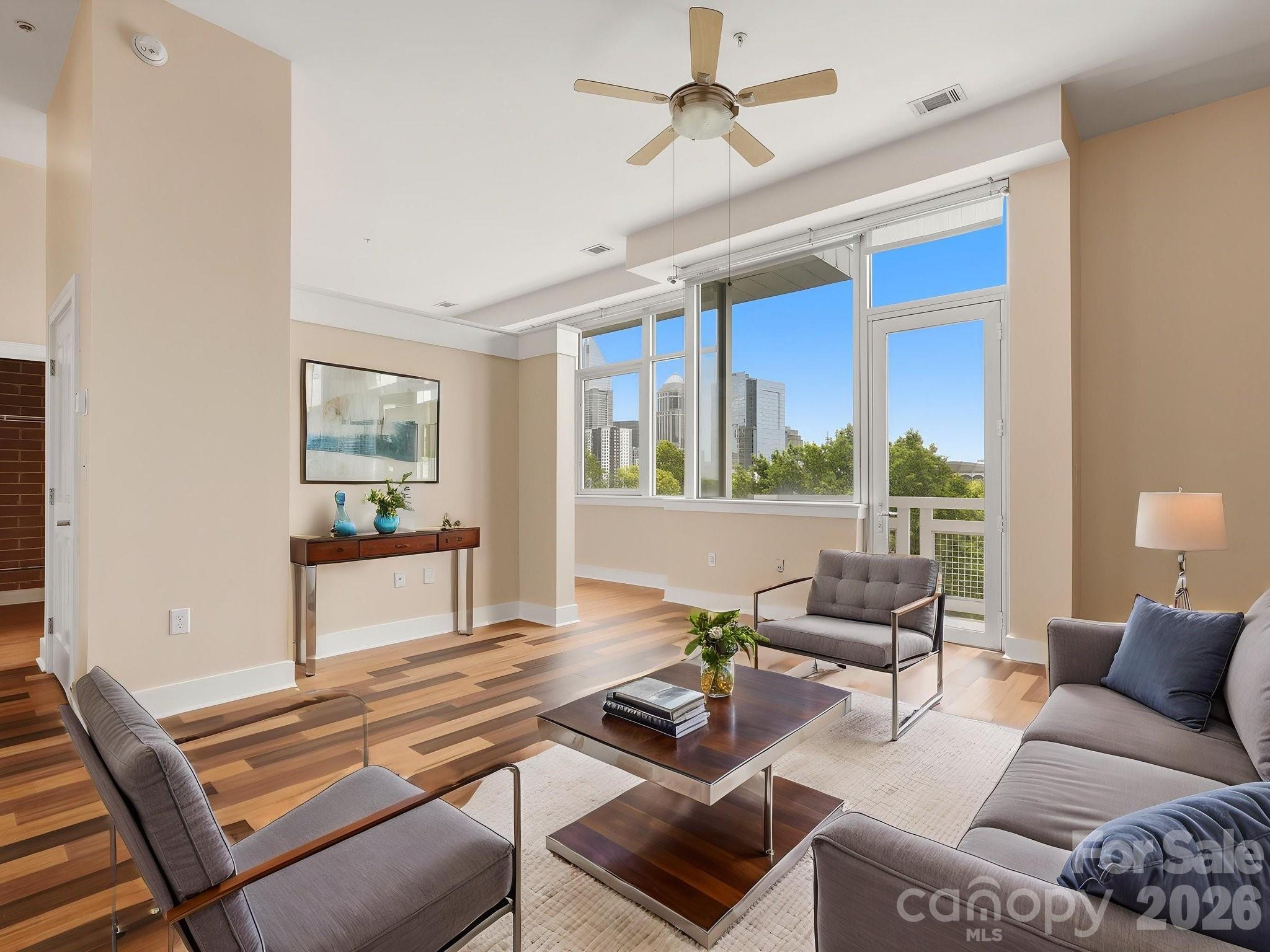 710 W Trade Street — Charlotte