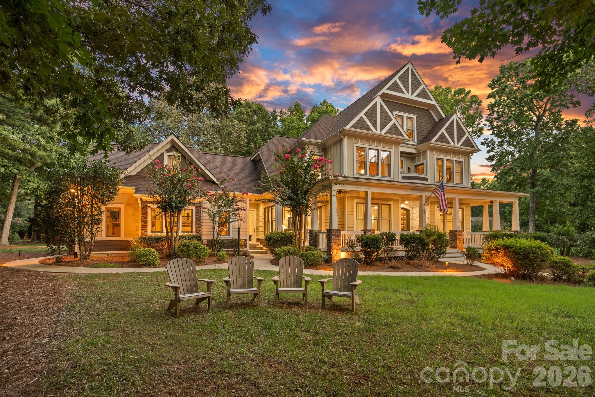 157 Dedham Loop — Mooresville