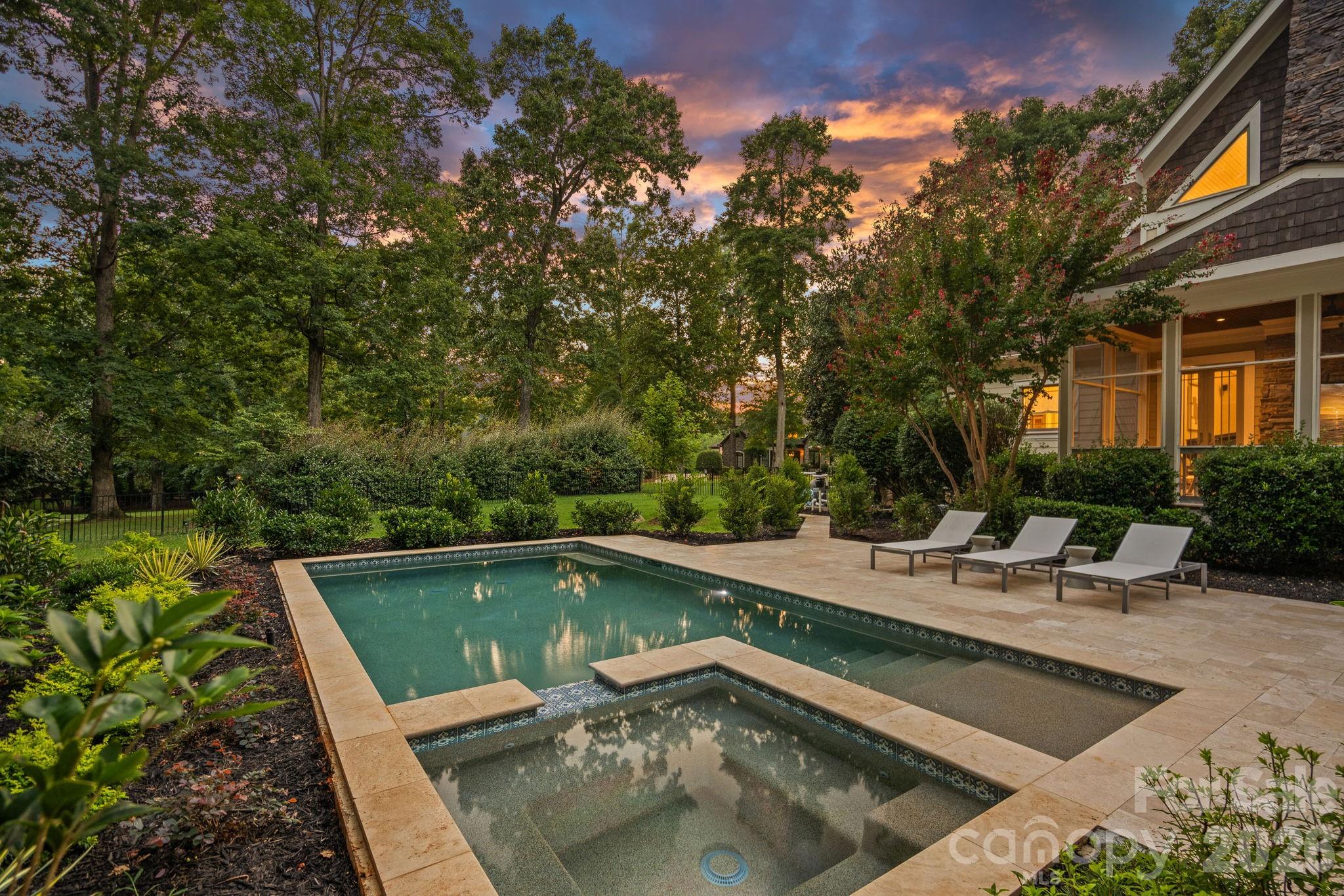 157 Dedham Loop — Mooresville