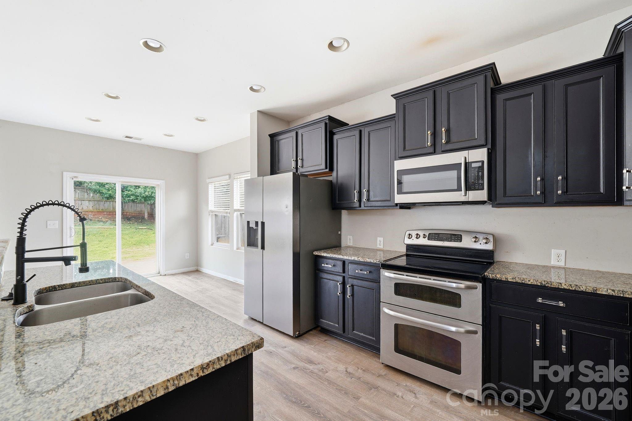 5011 Elementary View Drive — Charlotte