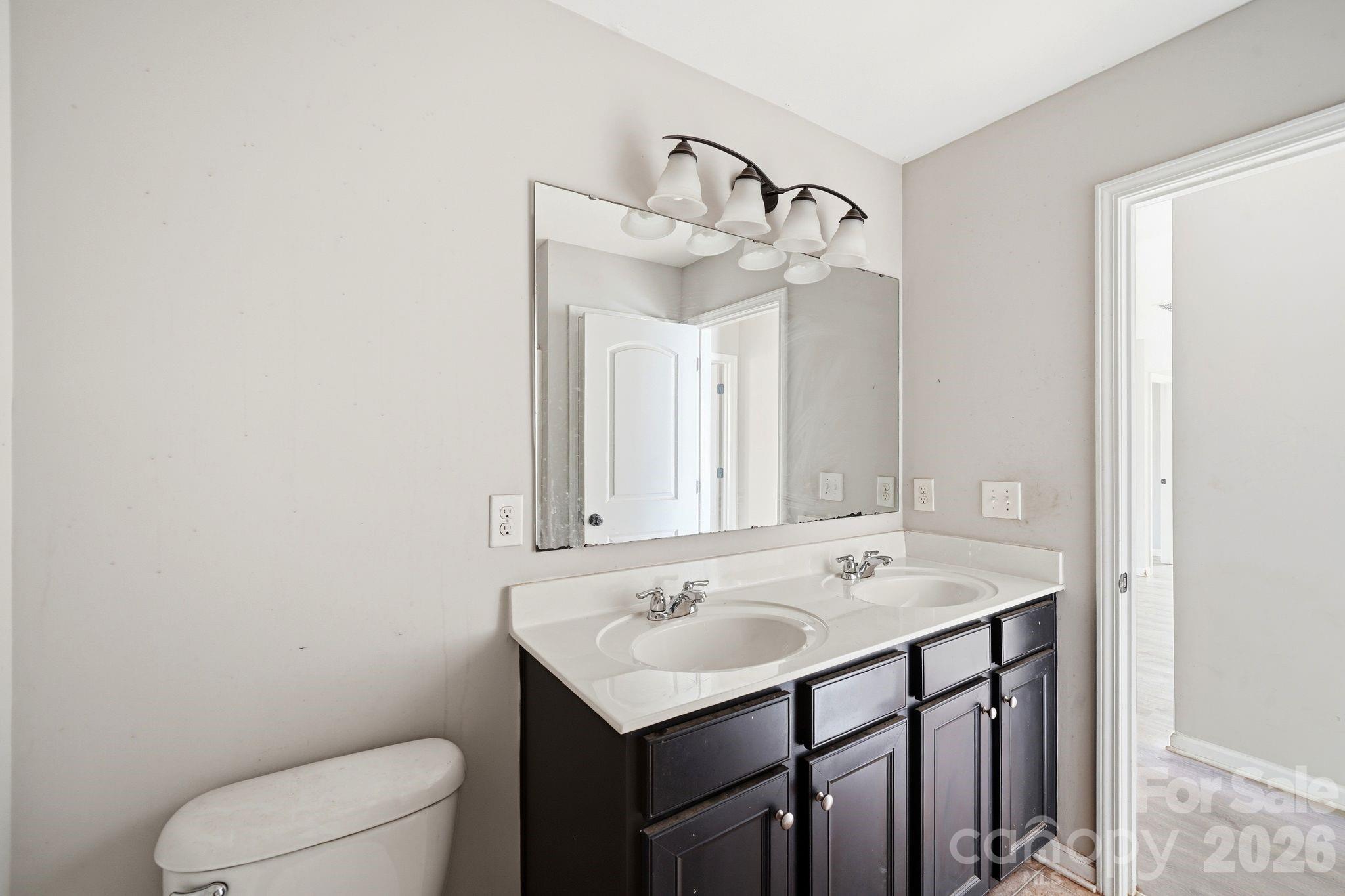 5011 Elementary View Drive — Charlotte