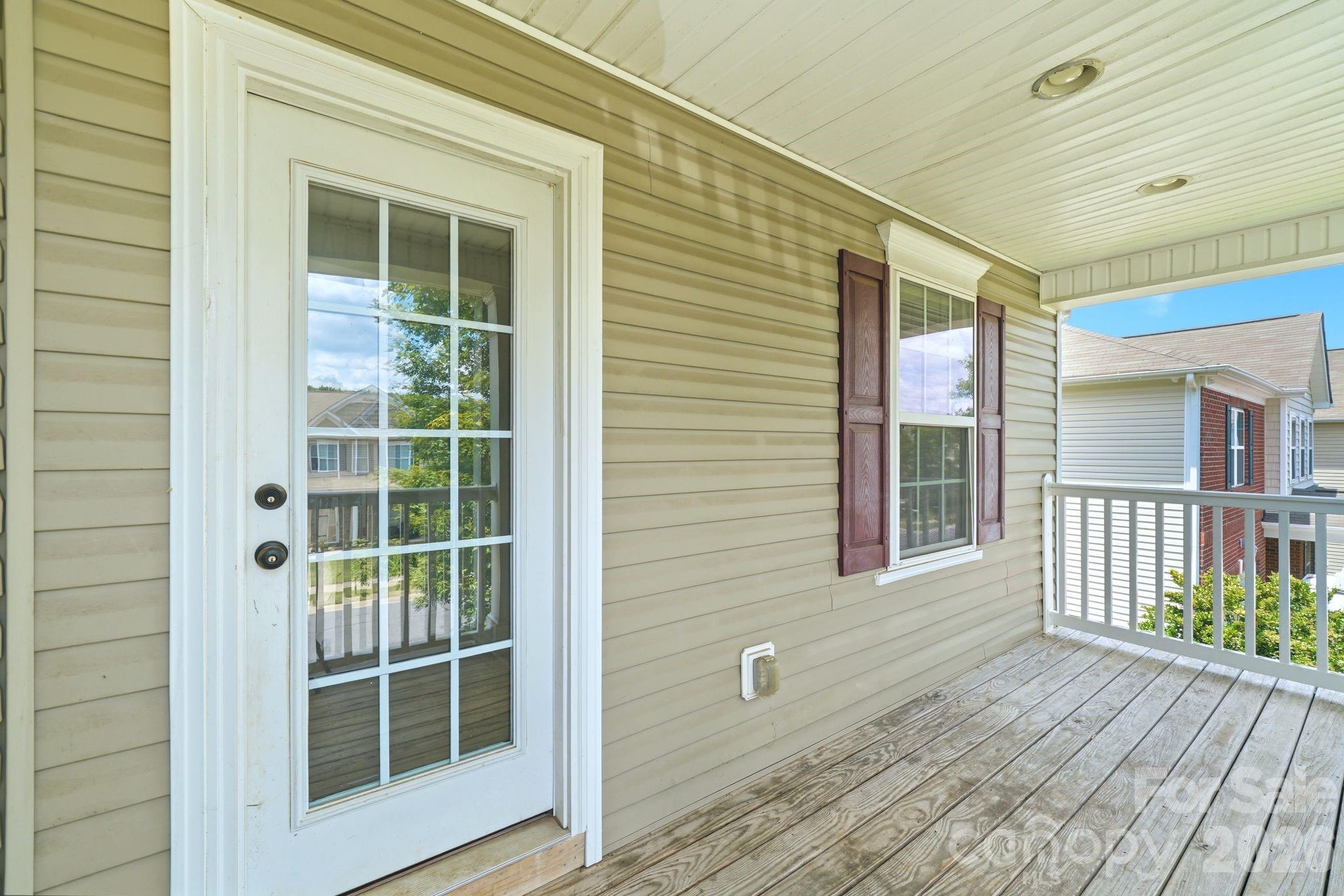 5011 Elementary View Drive — Charlotte
