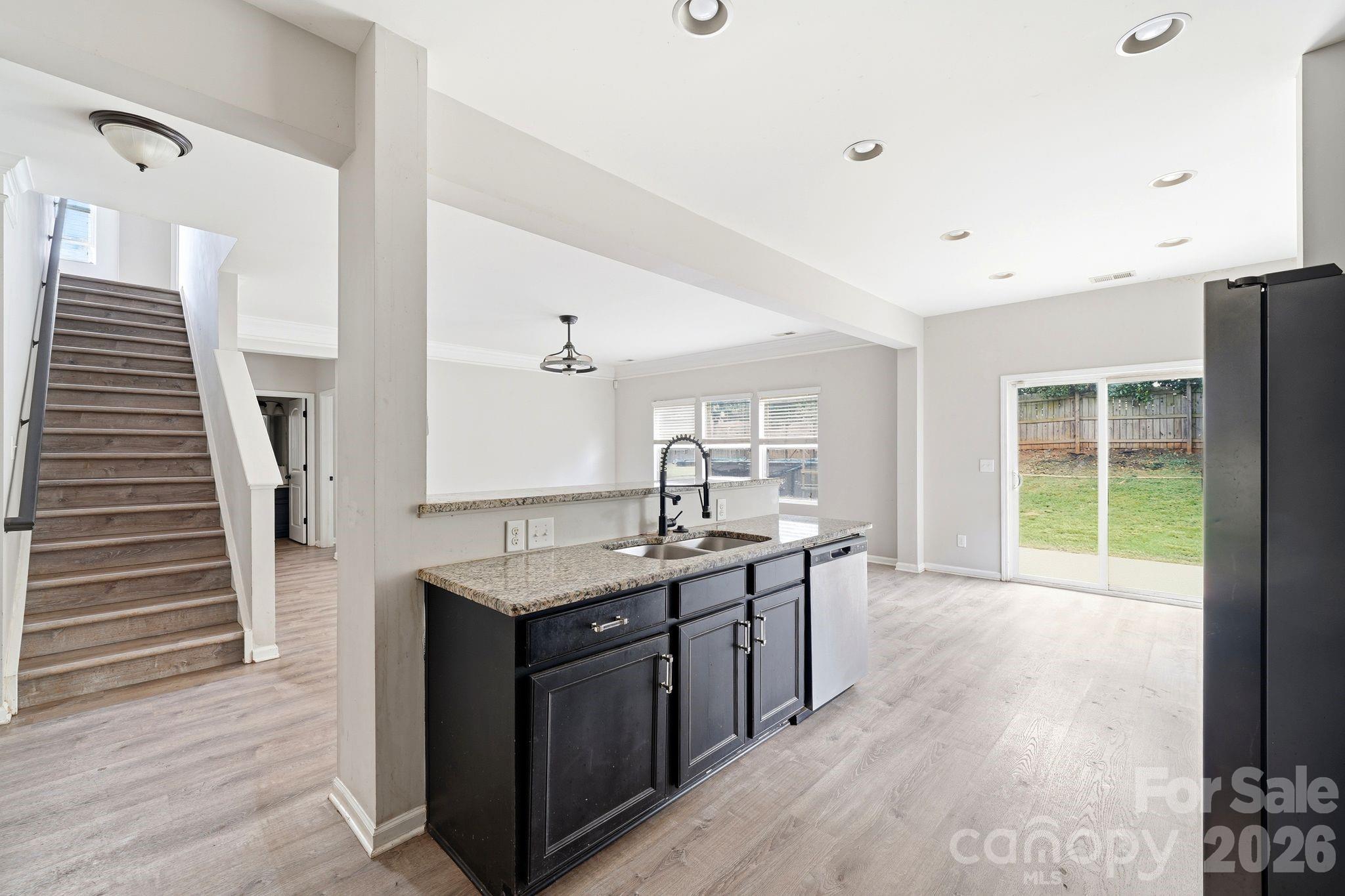5011 Elementary View Drive — Charlotte