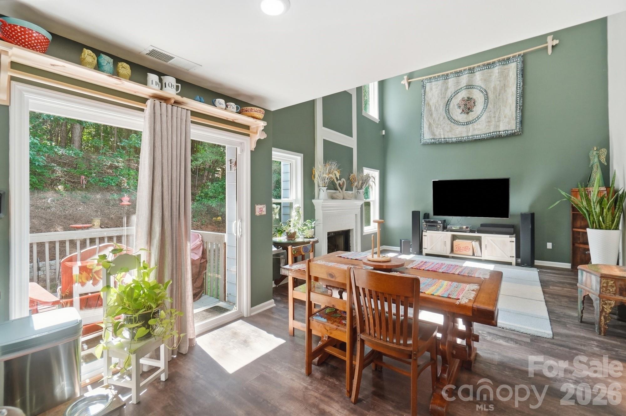 13901 Kings Carriage Lane — Charlotte