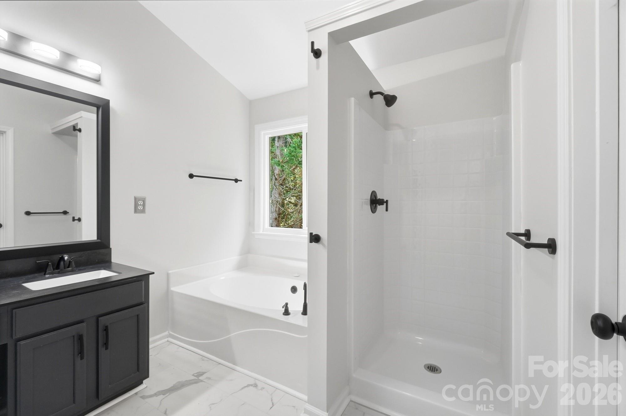 13901 Kings Carriage Lane — Charlotte