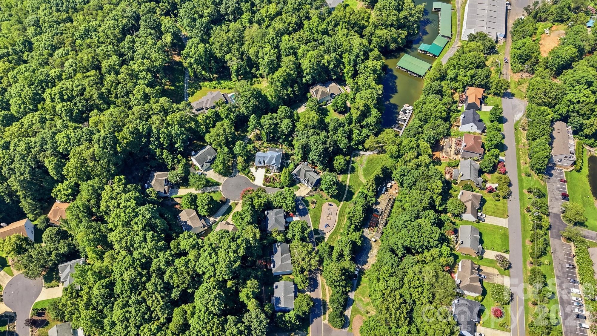 13901 Kings Carriage Lane — Charlotte