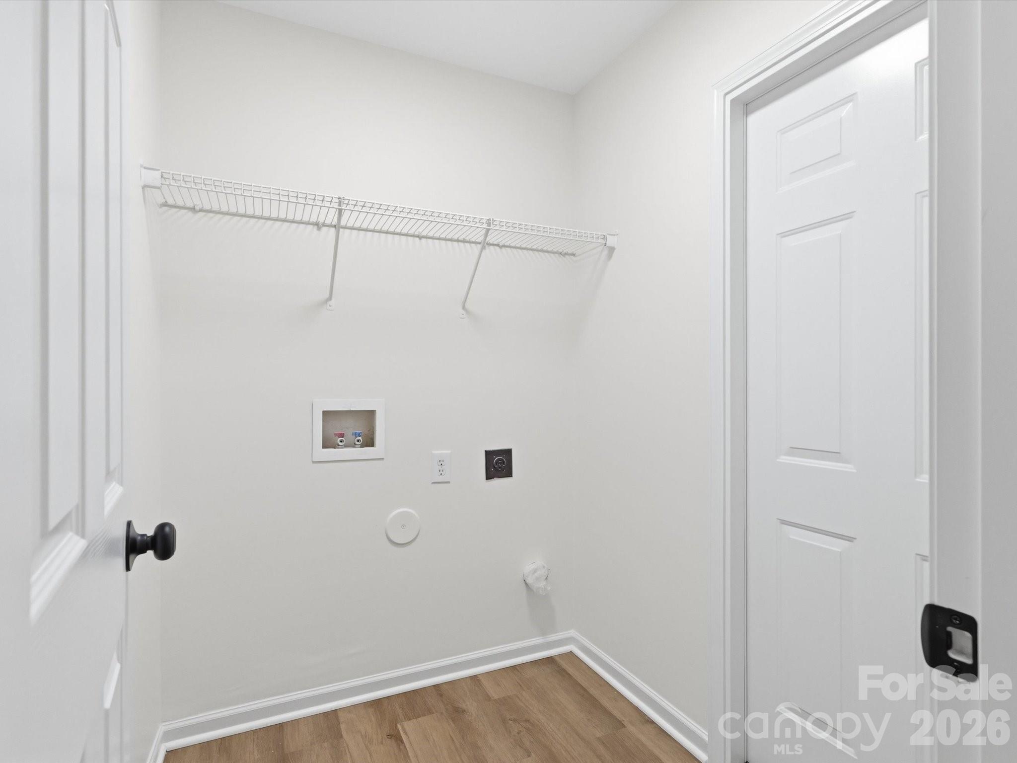 908 Lakehill Road — Charlotte