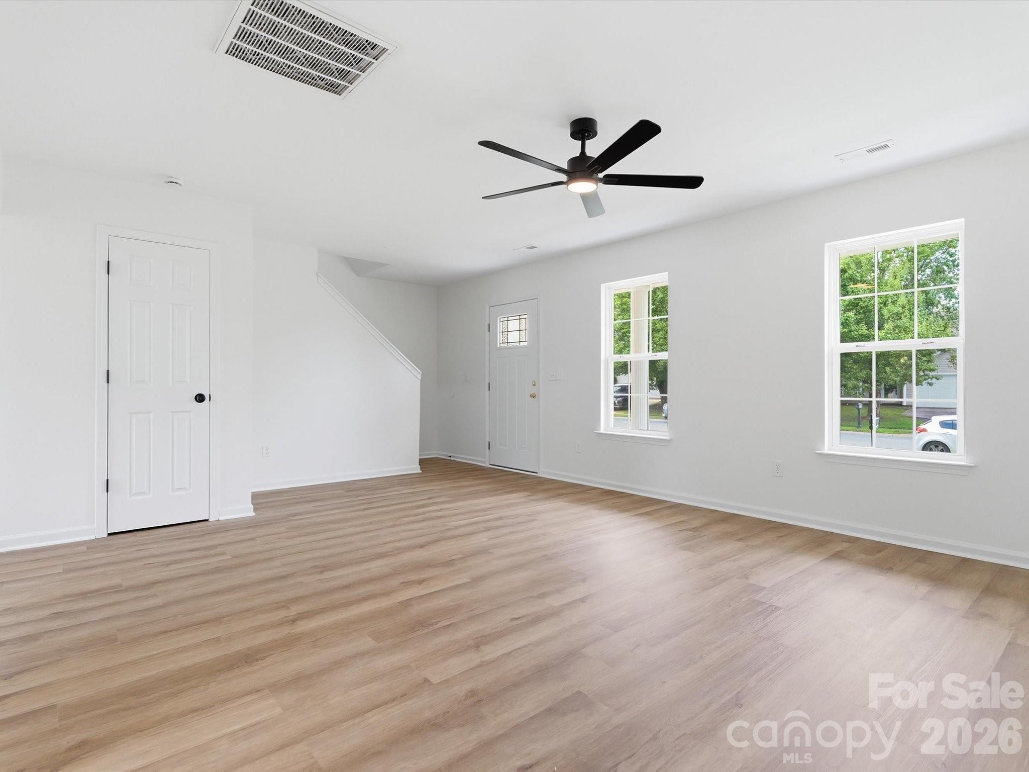 908 Lakehill Road — Charlotte