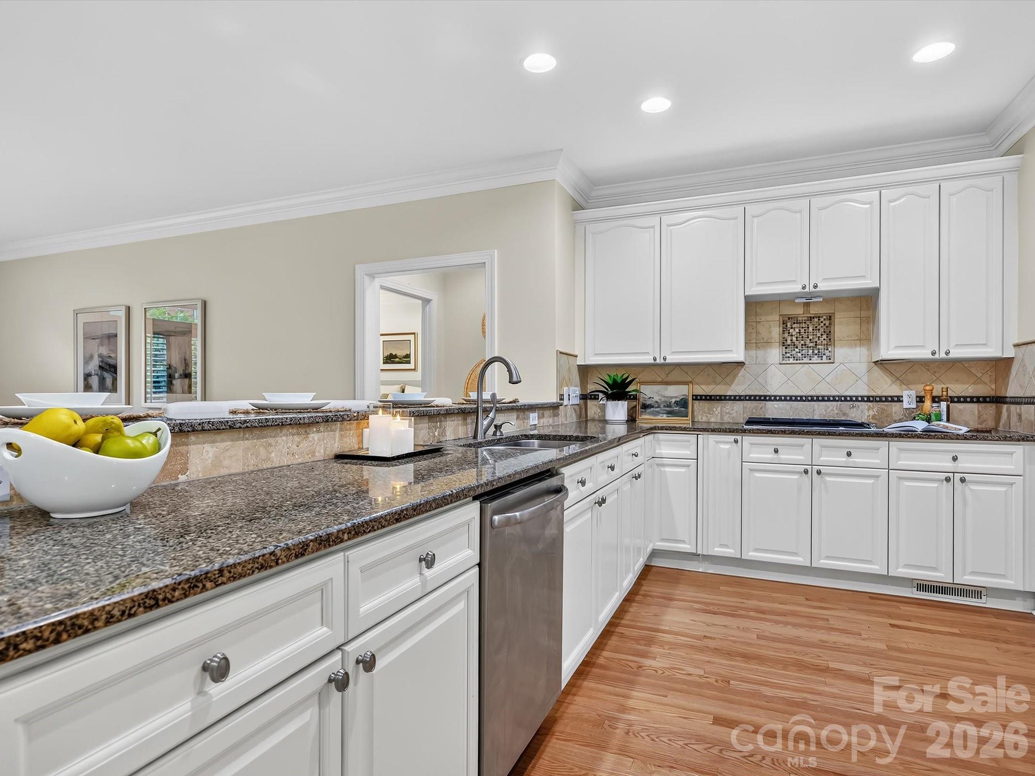 6505 Enclave Place — Charlotte