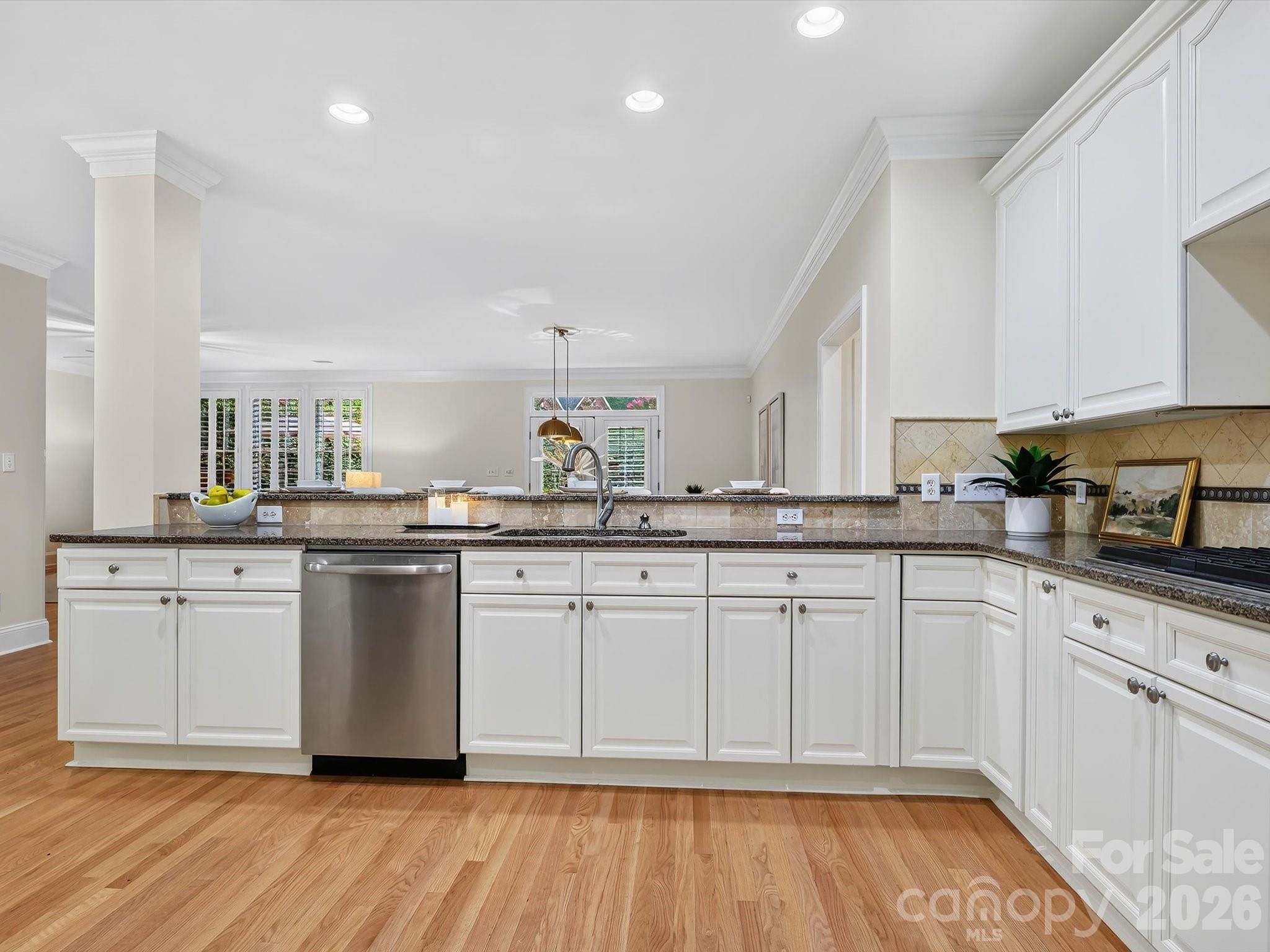 6505 Enclave Place — Charlotte