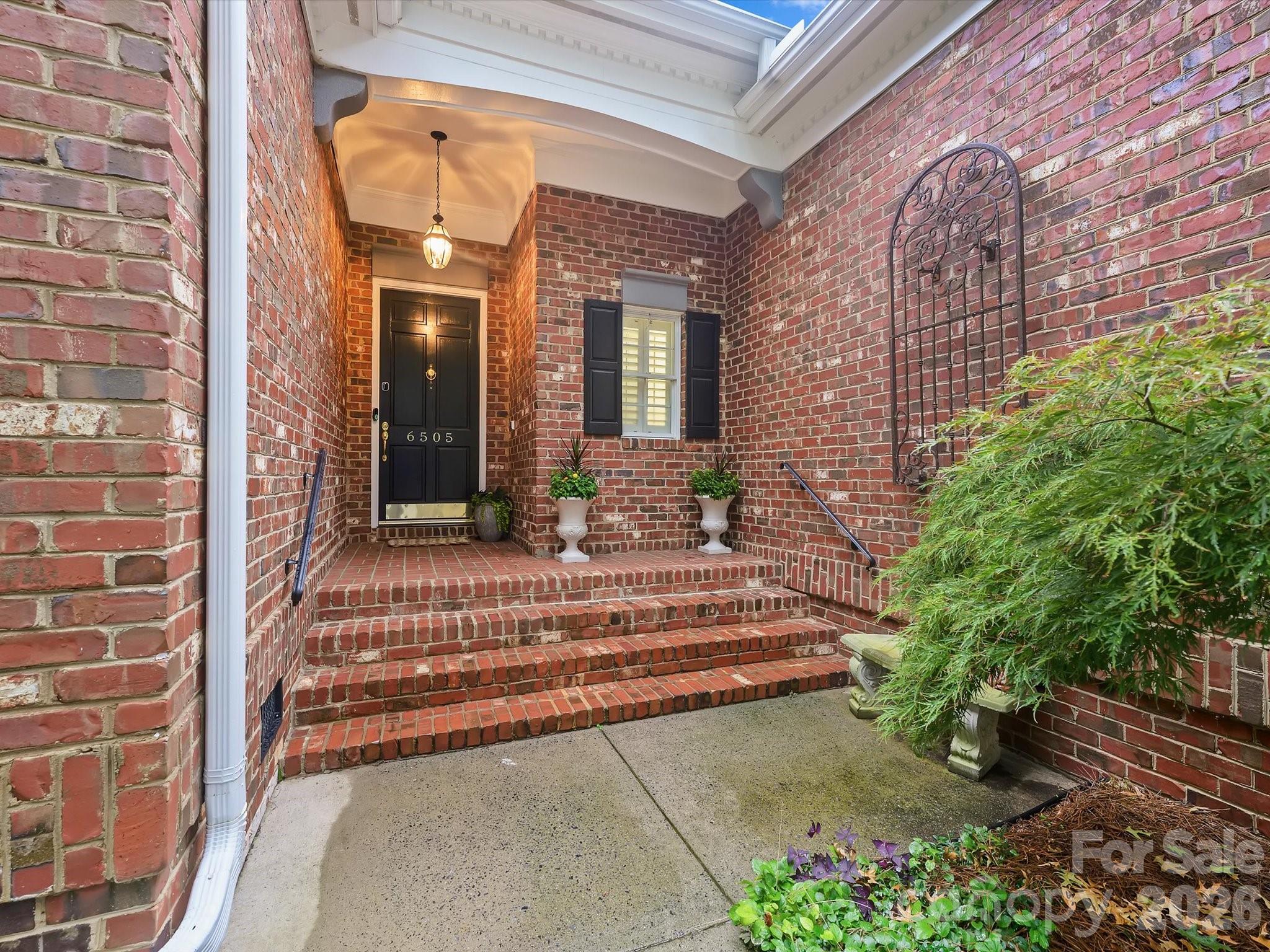 6505 Enclave Place — Charlotte