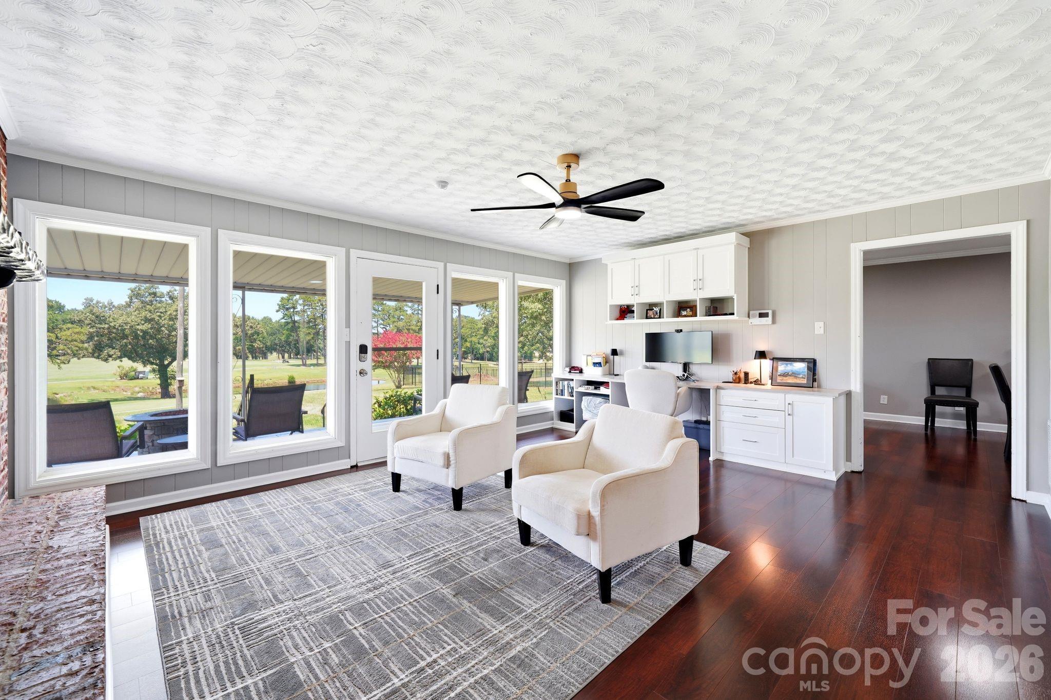 1335 Stoneyridge Drive — Charlotte