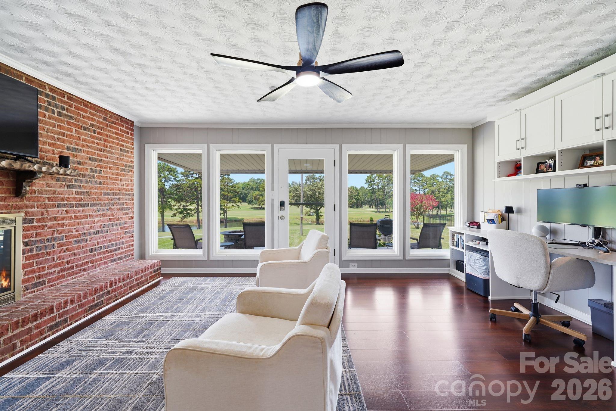 1335 Stoneyridge Drive — Charlotte