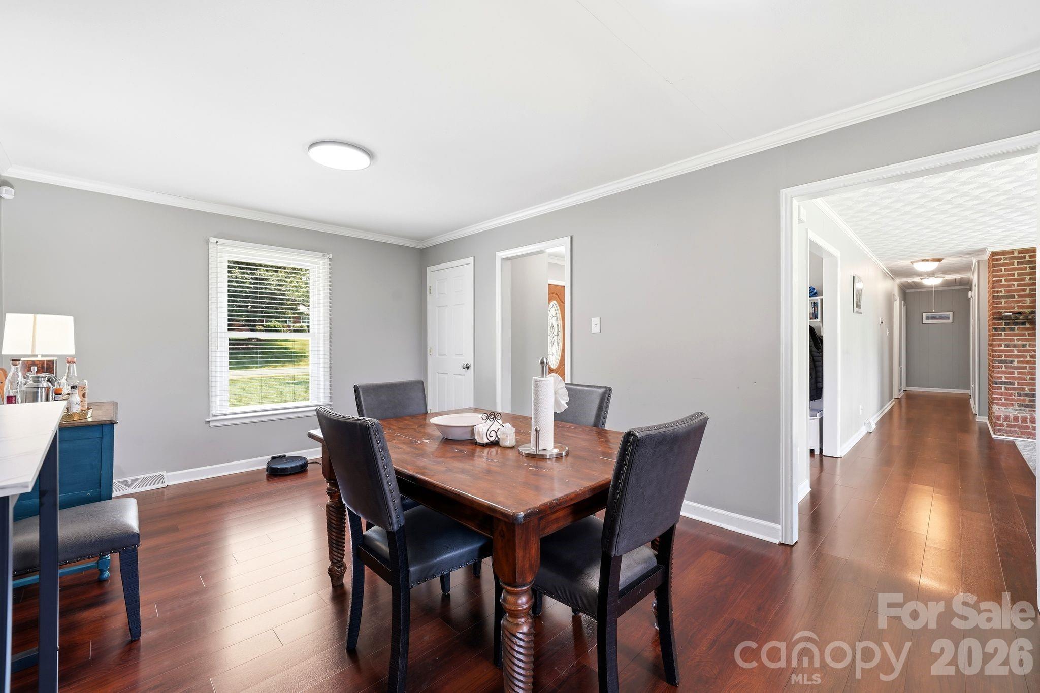 1335 Stoneyridge Drive — Charlotte