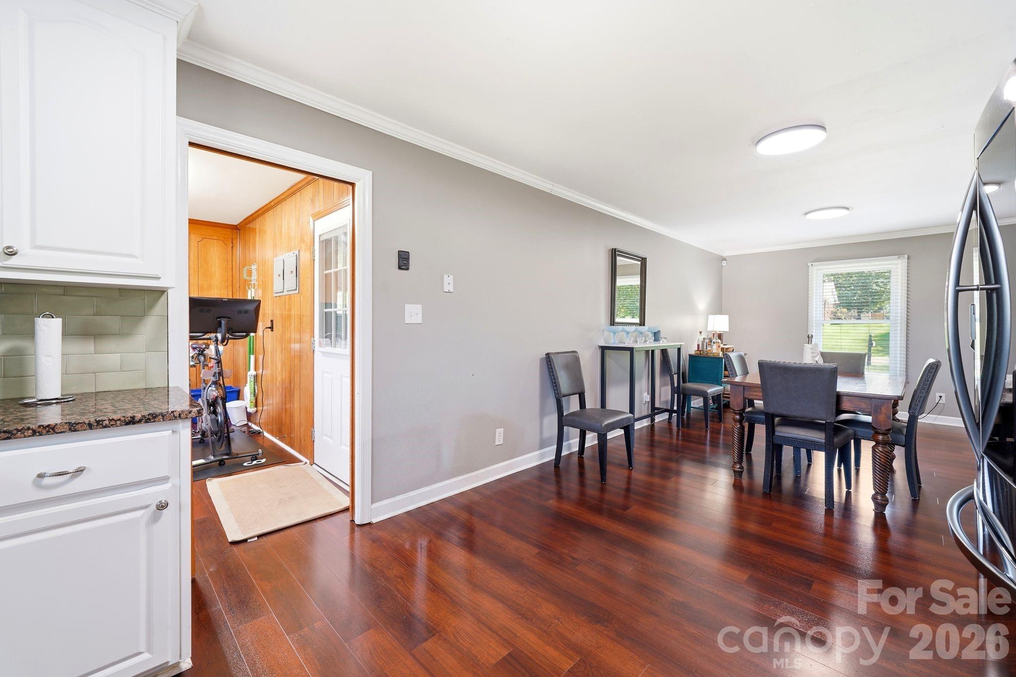 1335 Stoneyridge Drive — Charlotte