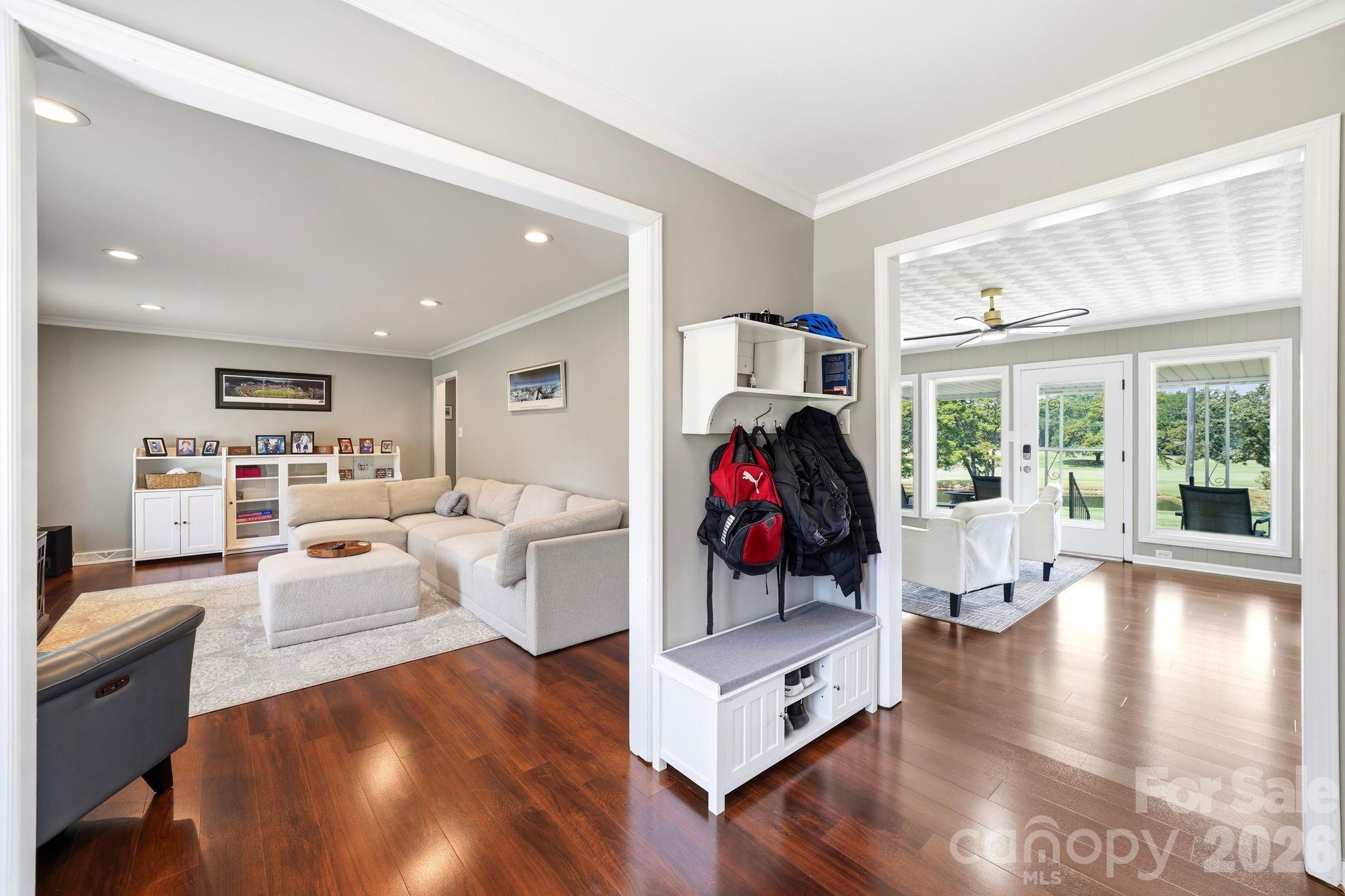 1335 Stoneyridge Drive — Charlotte