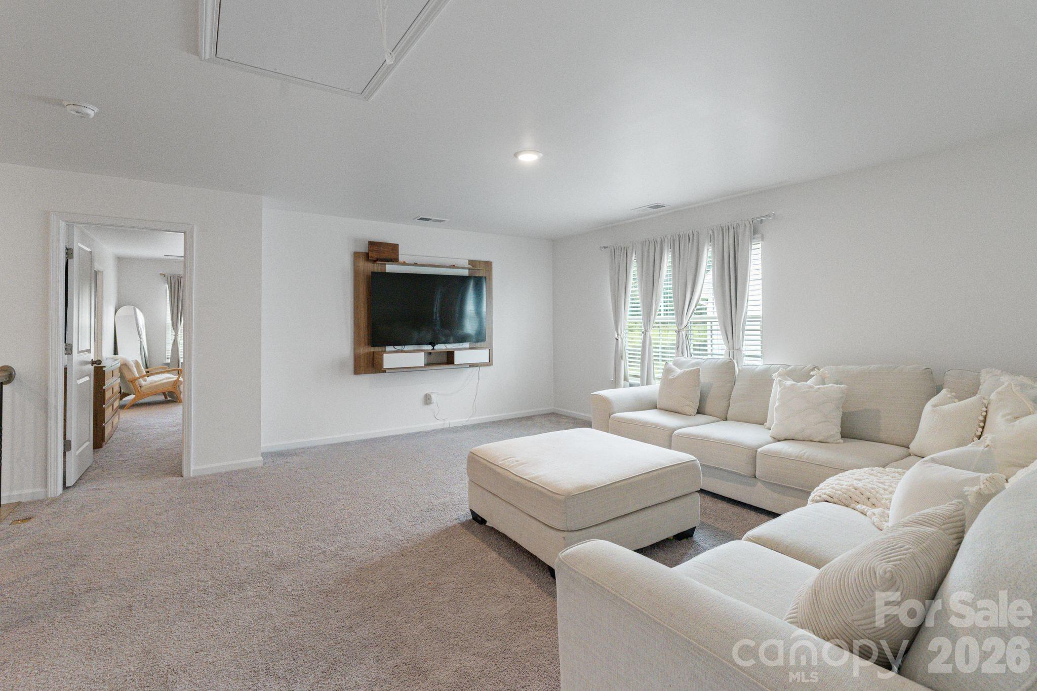 378 Kennerly Center Drive — Mooresville