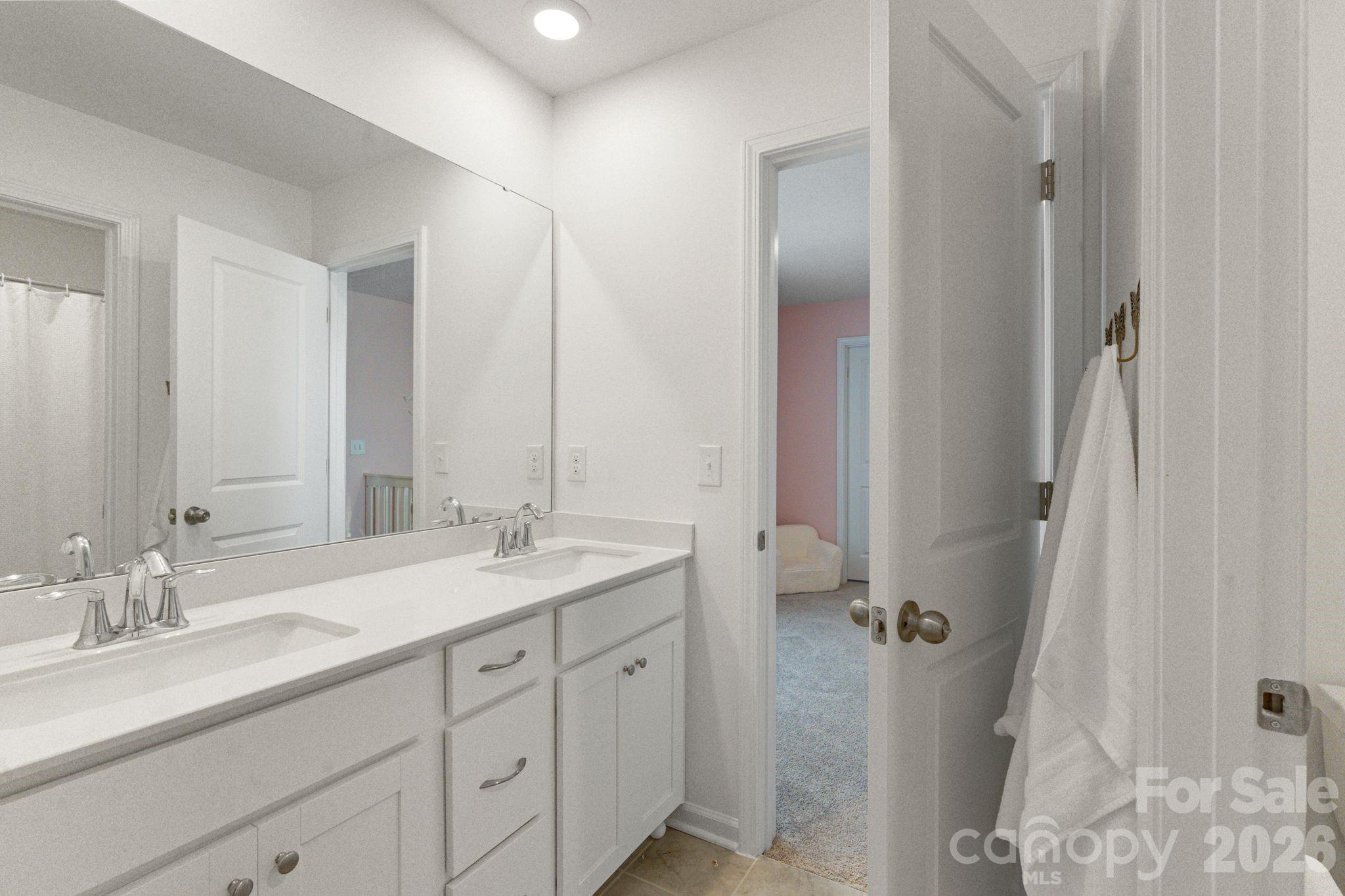 378 Kennerly Center Drive — Mooresville