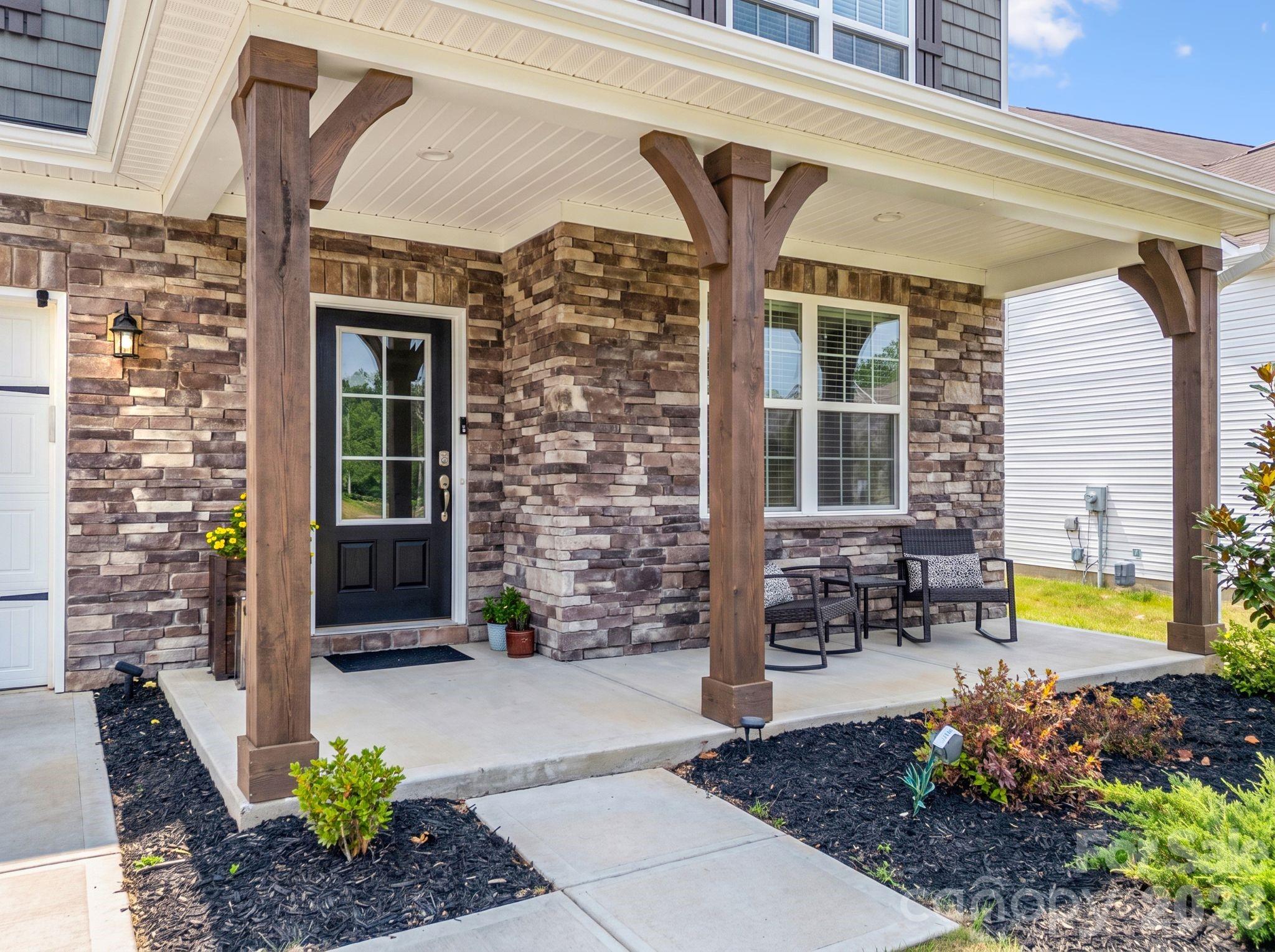 378 Kennerly Center Drive — Mooresville