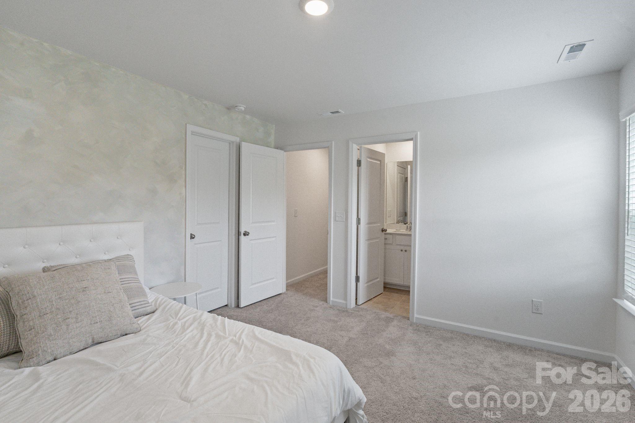 378 Kennerly Center Drive — Mooresville