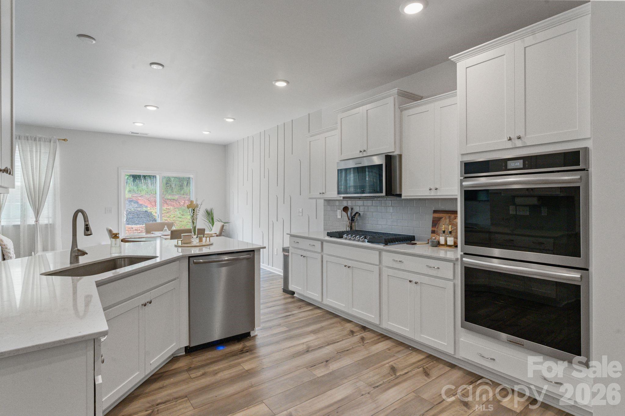 378 Kennerly Center Drive — Mooresville