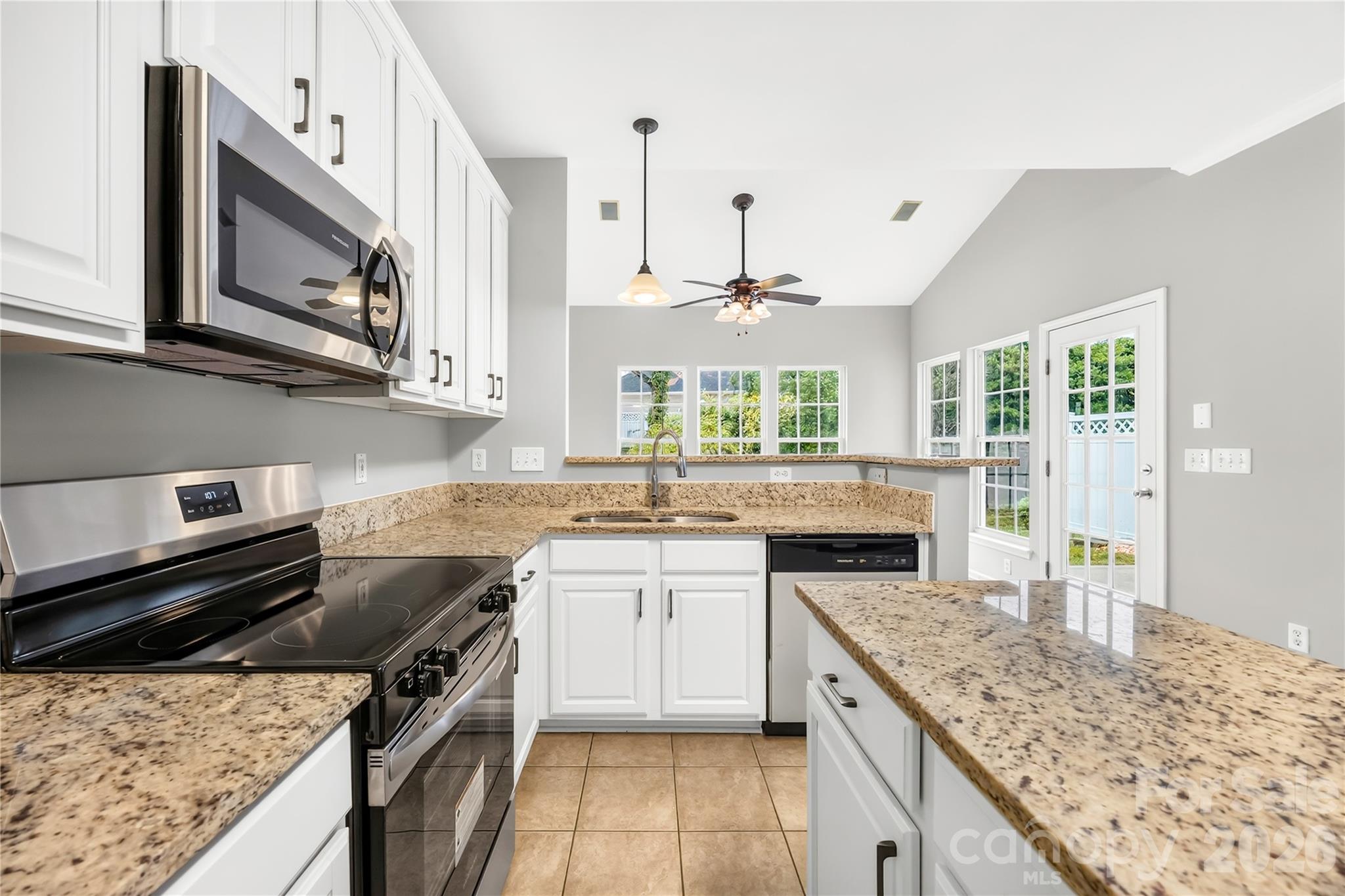 10011 Alexander Martin Avenue — Charlotte