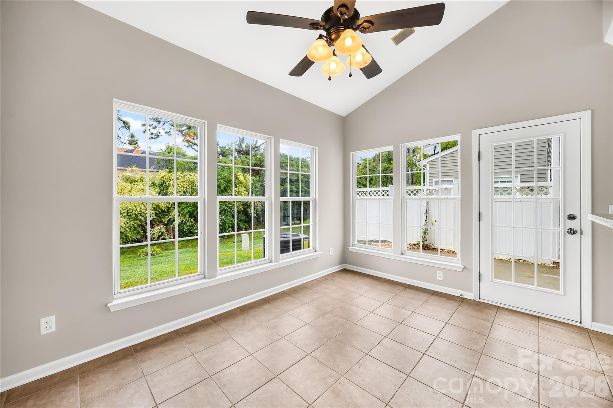 10011 Alexander Martin Avenue — Charlotte