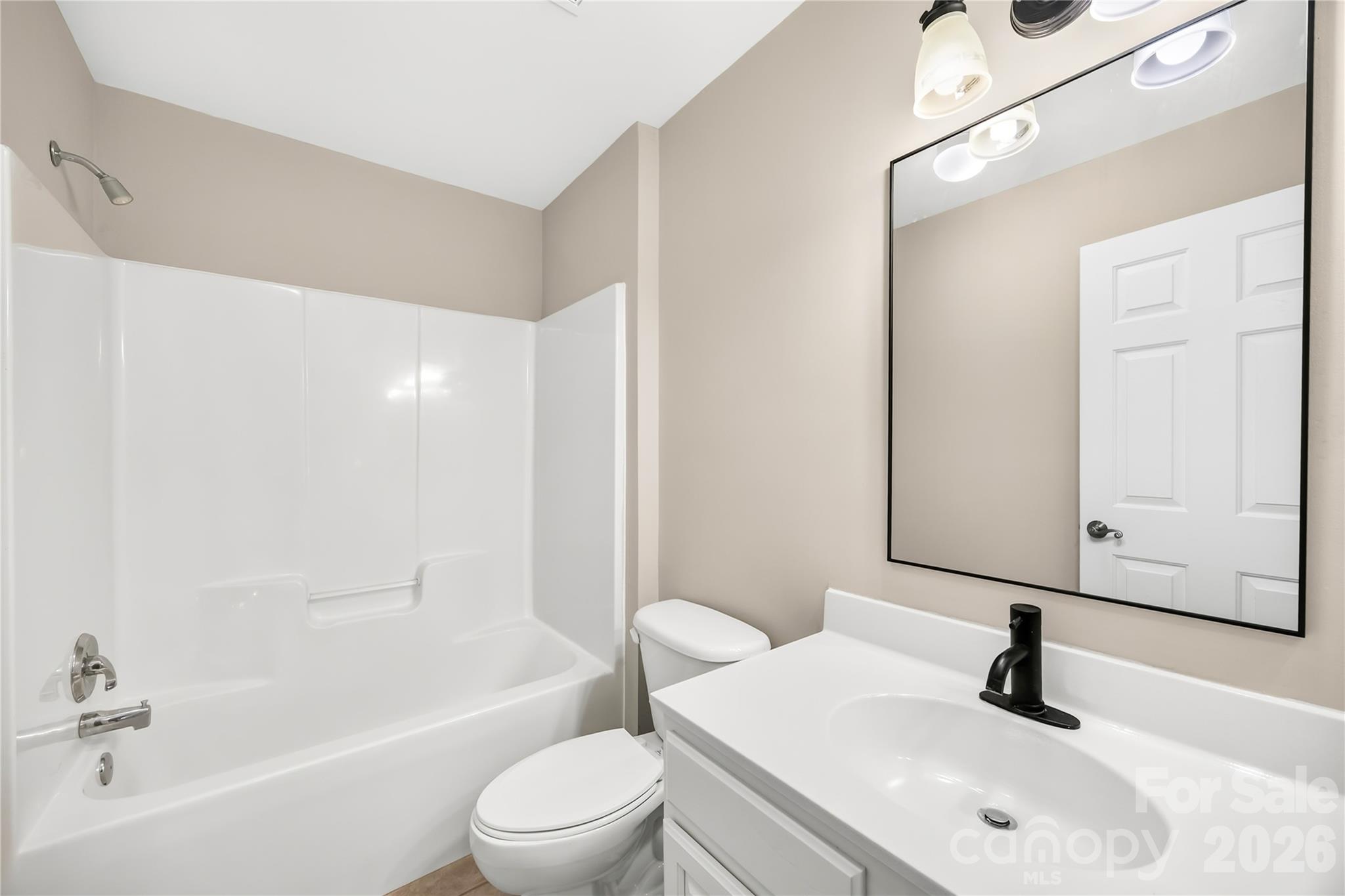 10011 Alexander Martin Avenue — Charlotte
