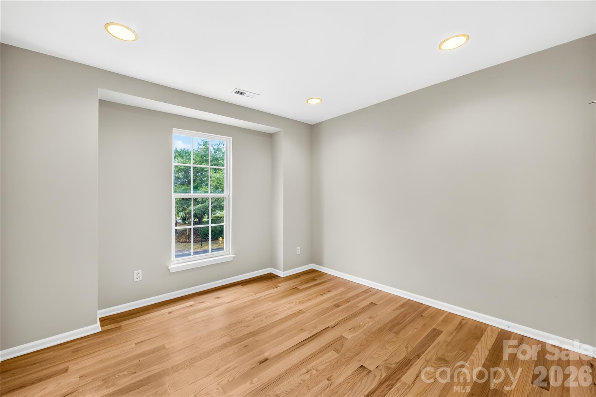 10011 Alexander Martin Avenue — Charlotte