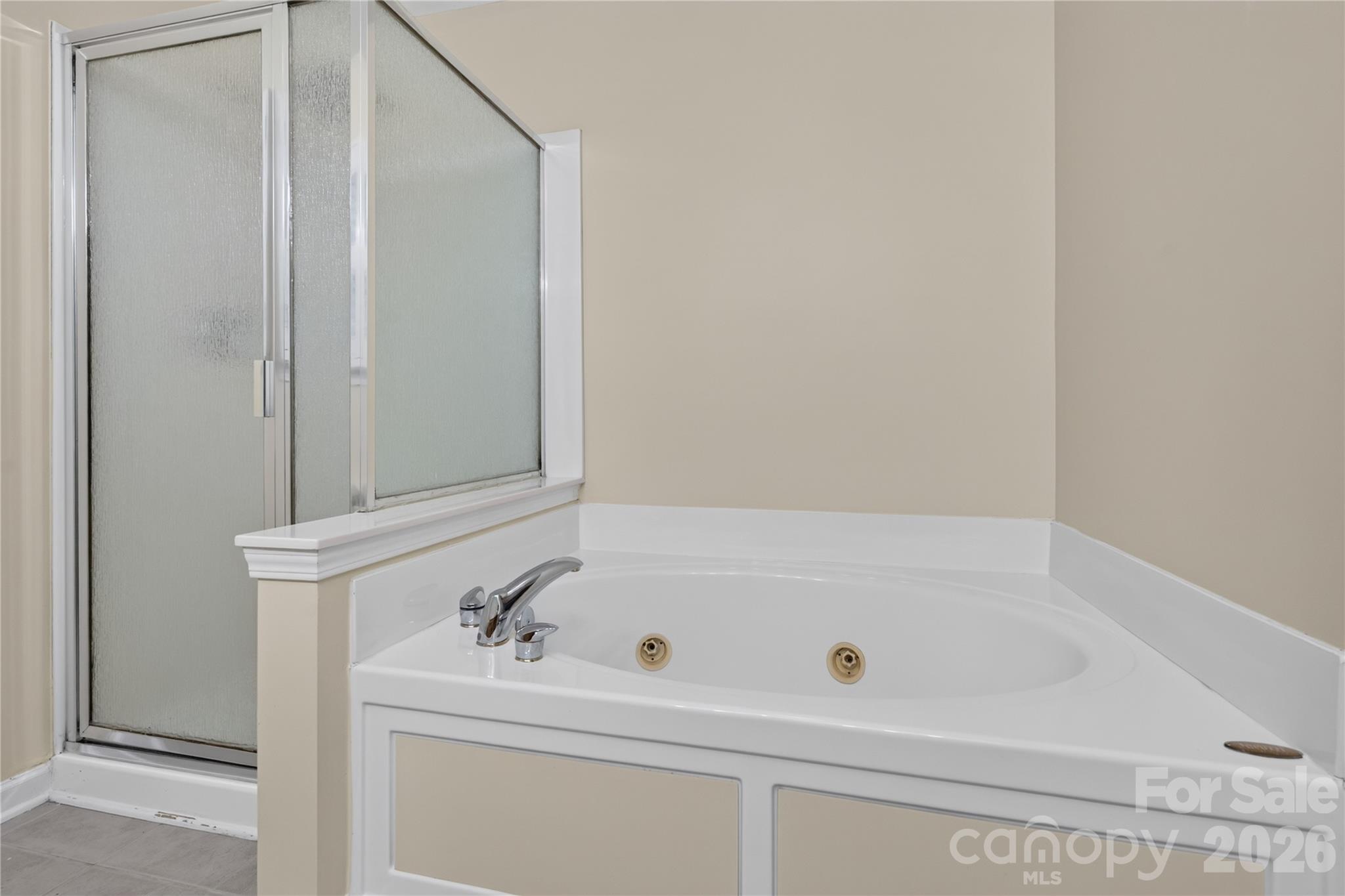 17222 Westmill Lane — Charlotte