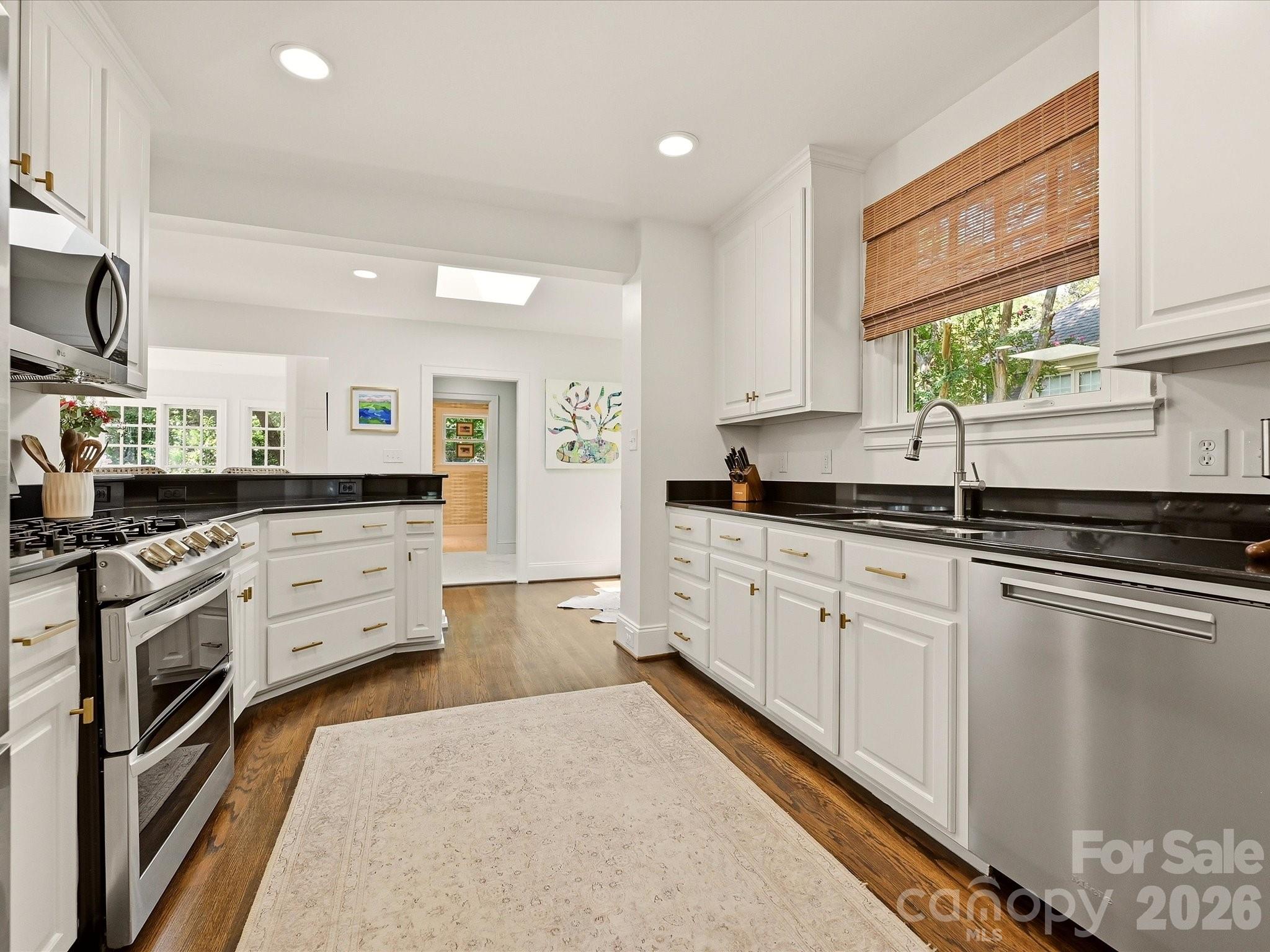 1642 Providence Road — Charlotte