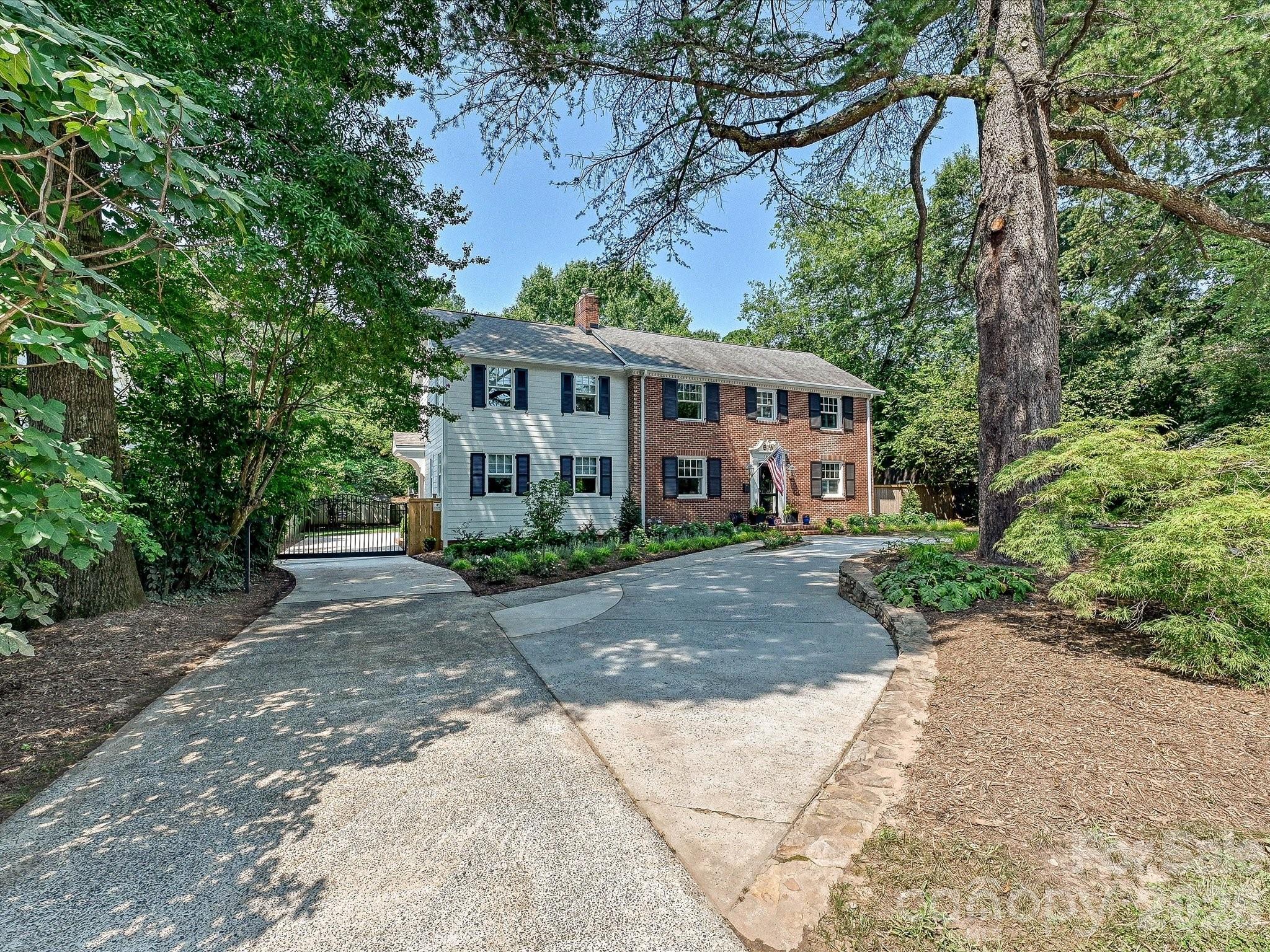 1642 Providence Road — Charlotte
