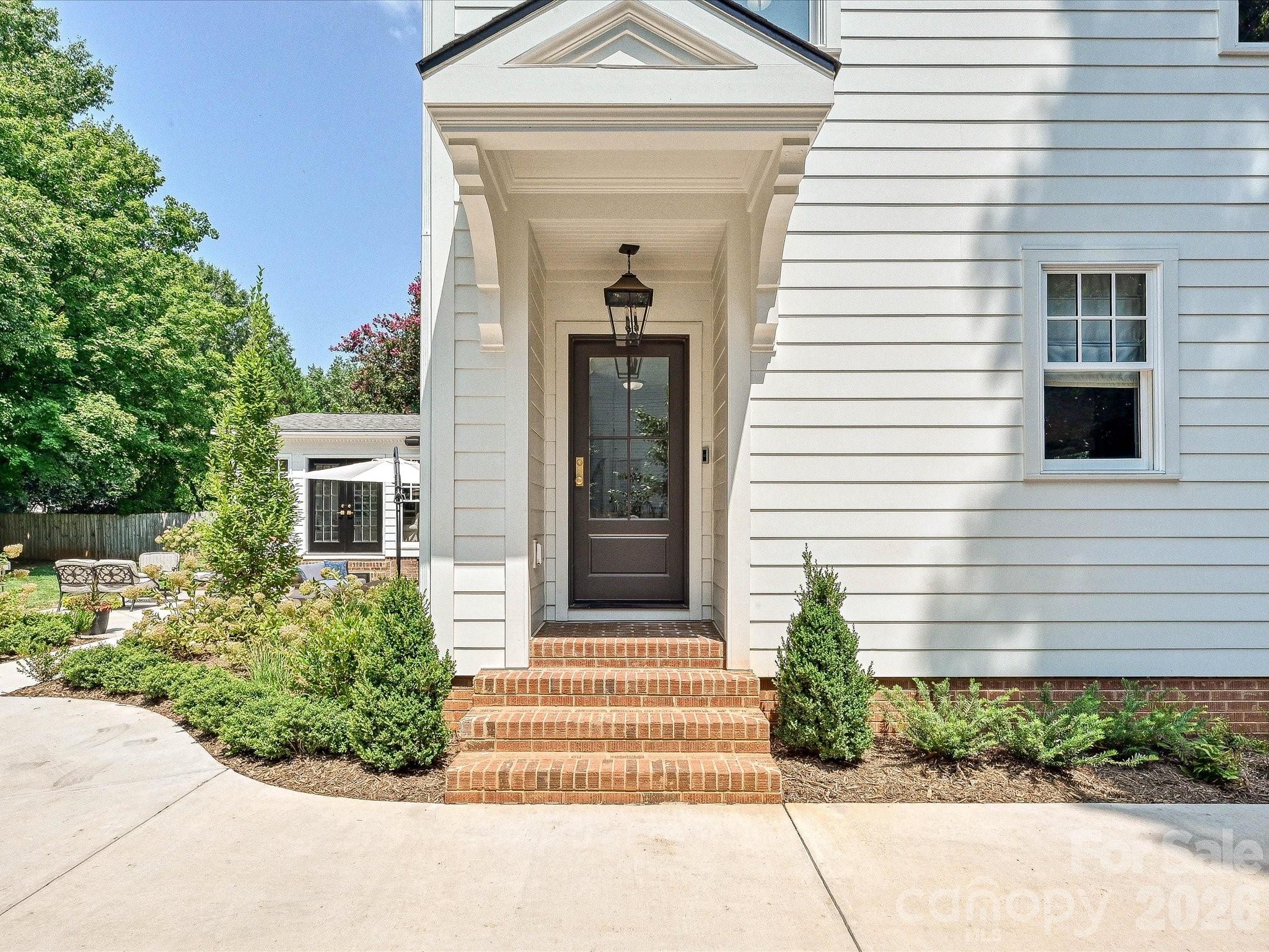 1642 Providence Road — Charlotte