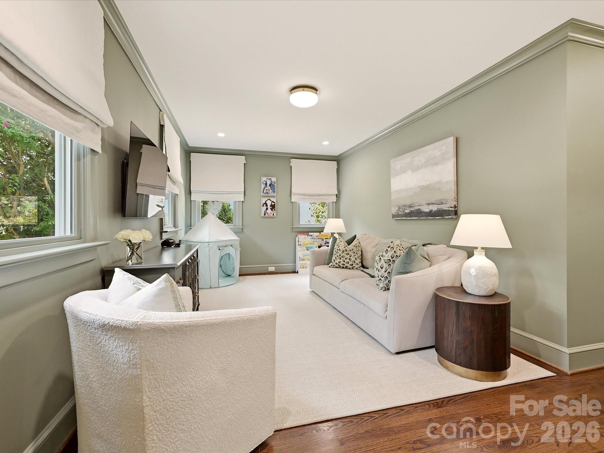 1642 Providence Road — Charlotte