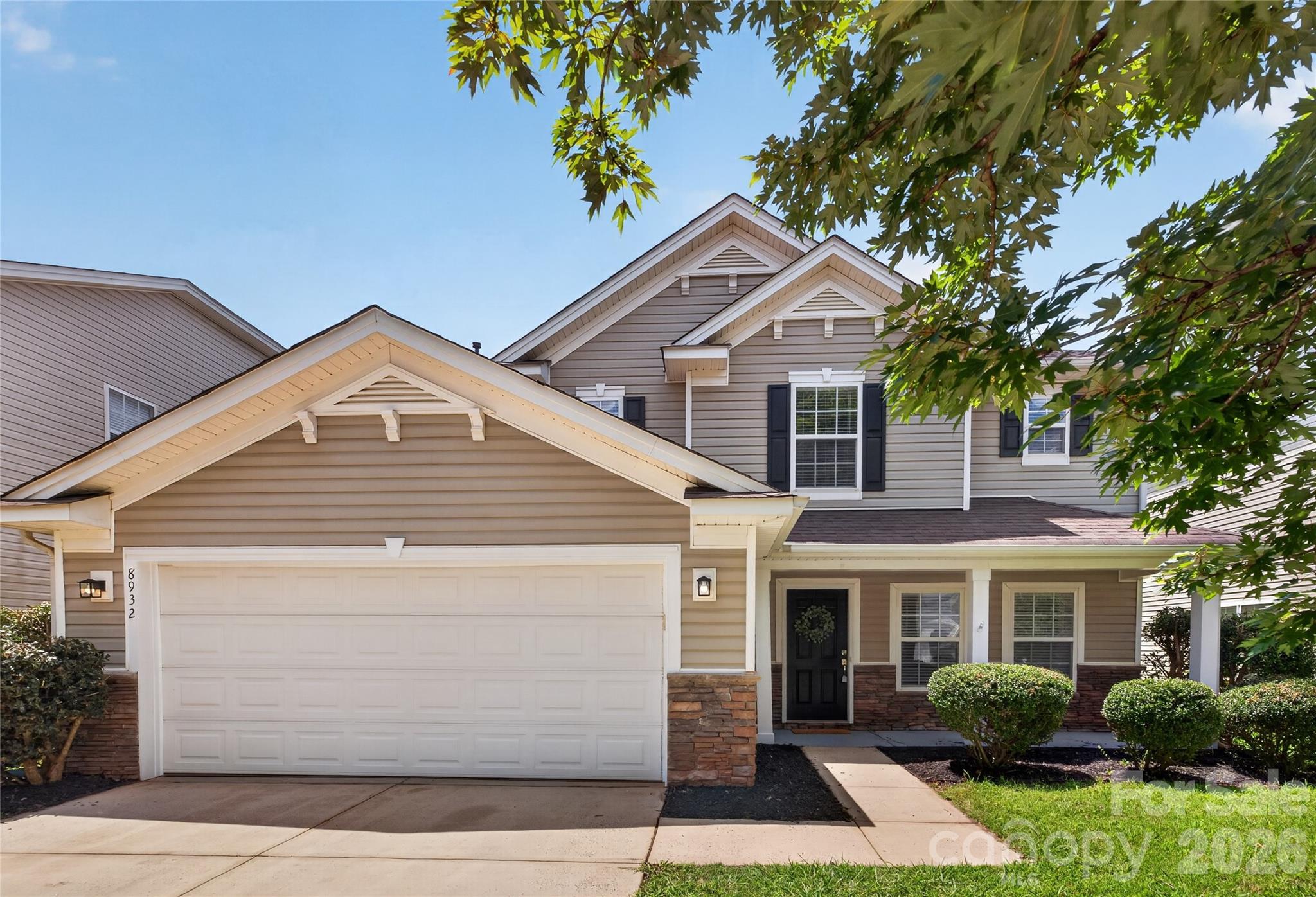 8932 Oransays Way — Charlotte