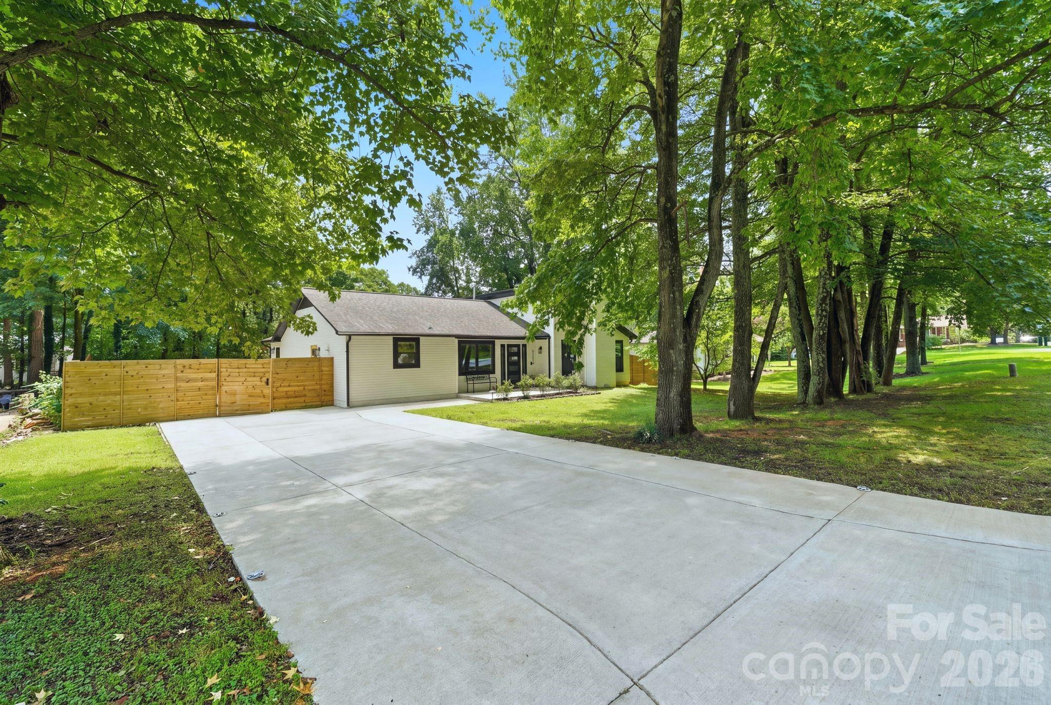 1136 Grace Meadow Drive — Mooresville