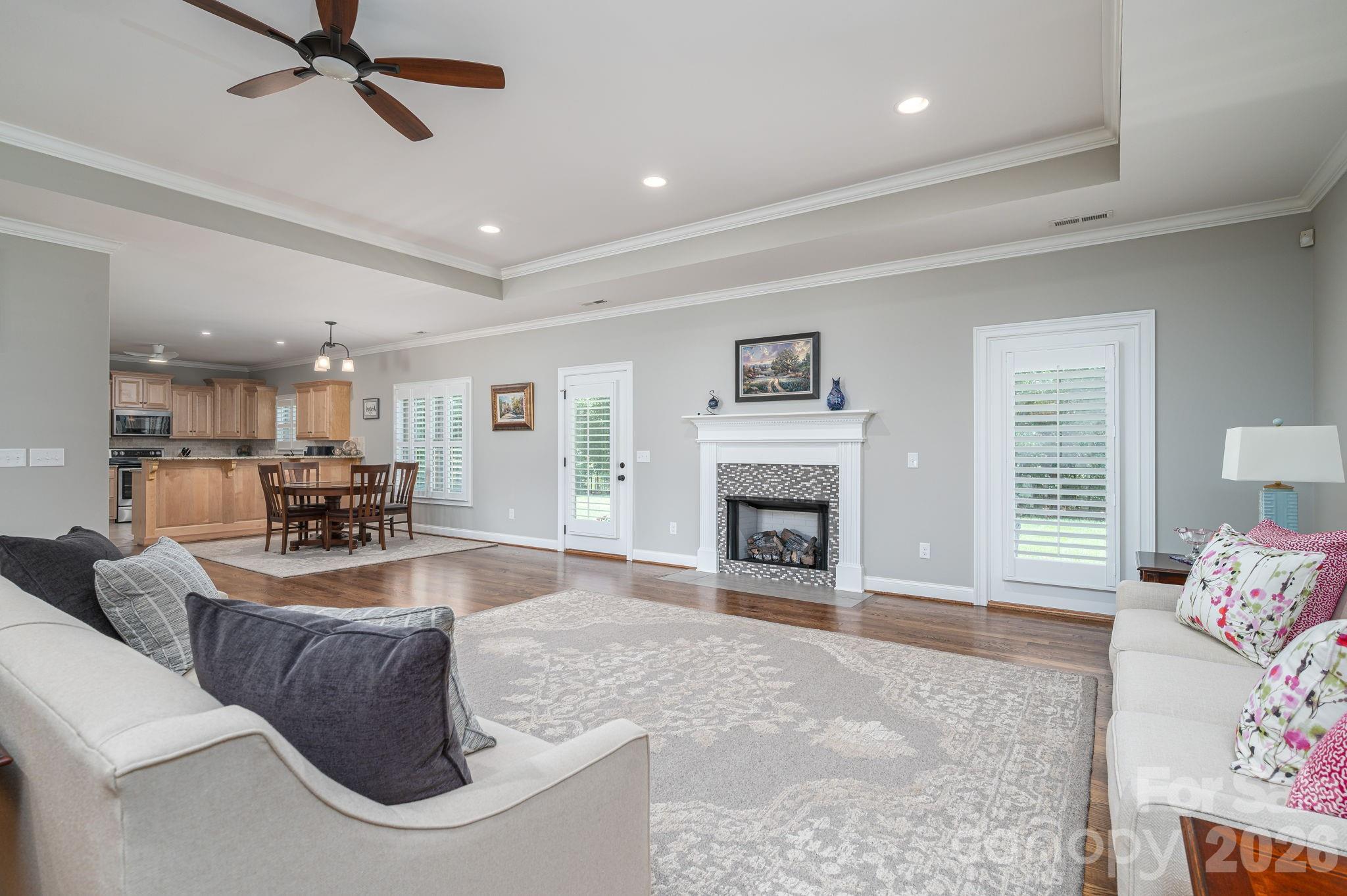 2474 Gateway Lane — Lincolnton