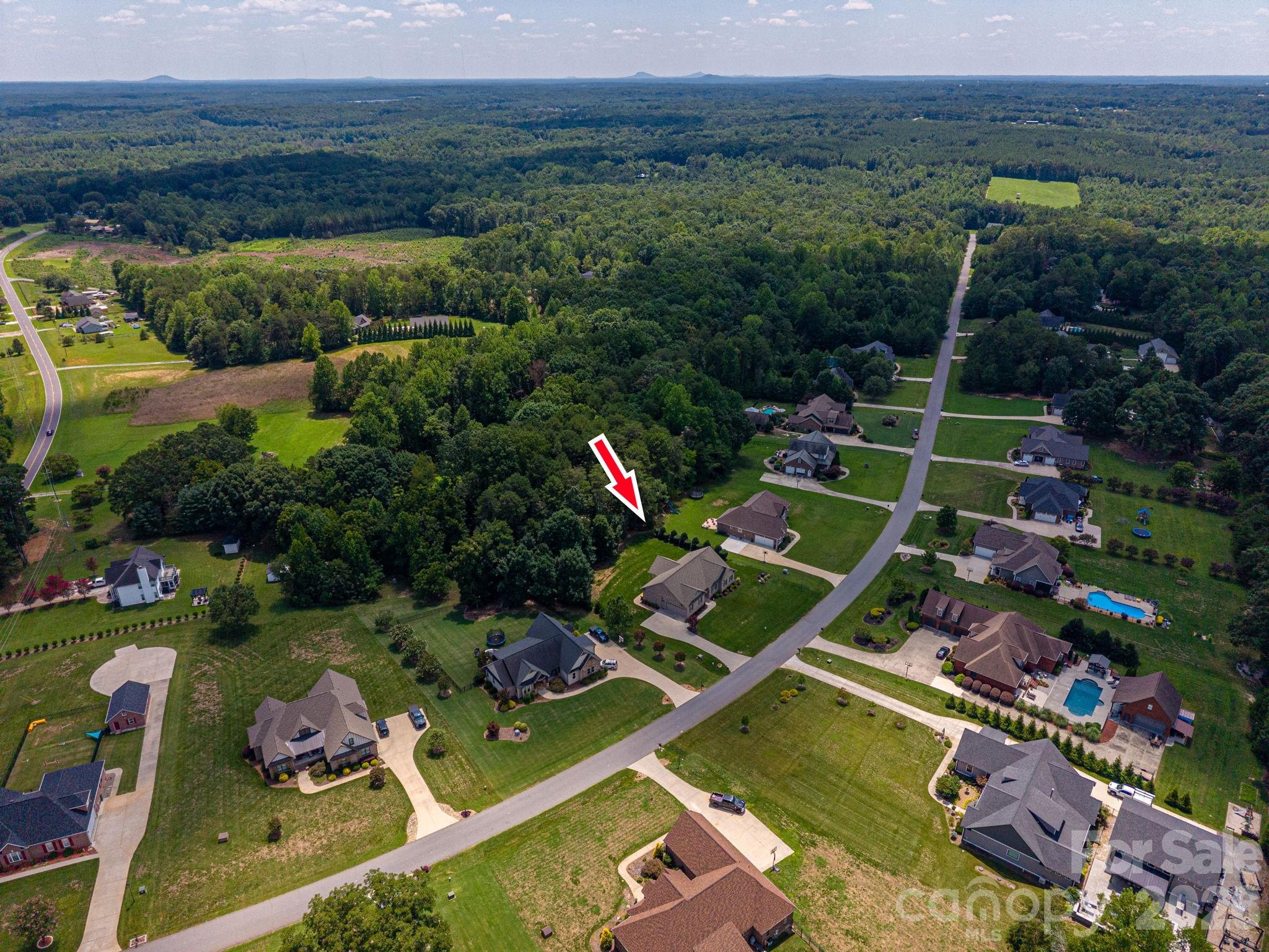 2474 Gateway Lane — Lincolnton