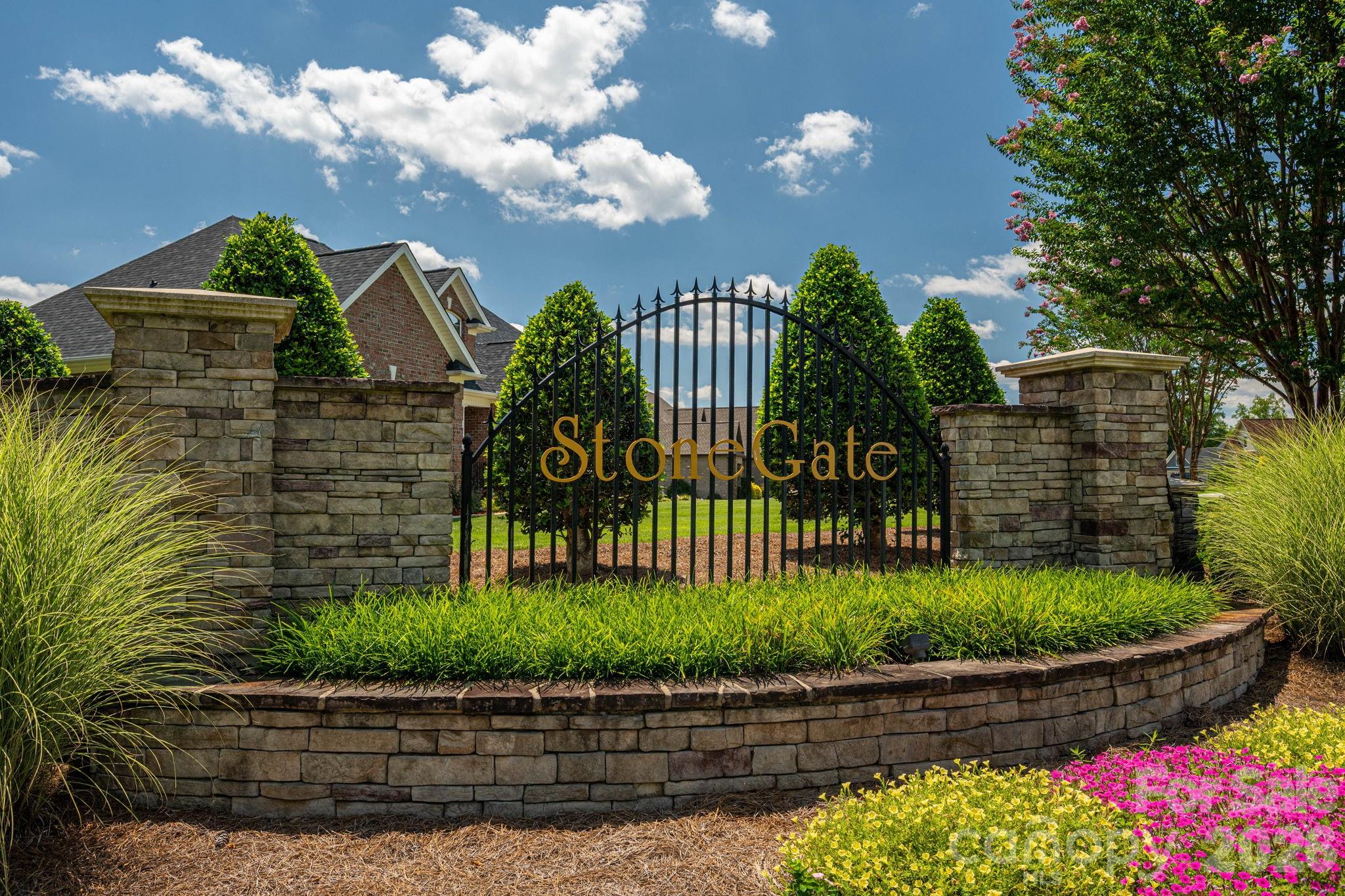 2474 Gateway Lane — Lincolnton