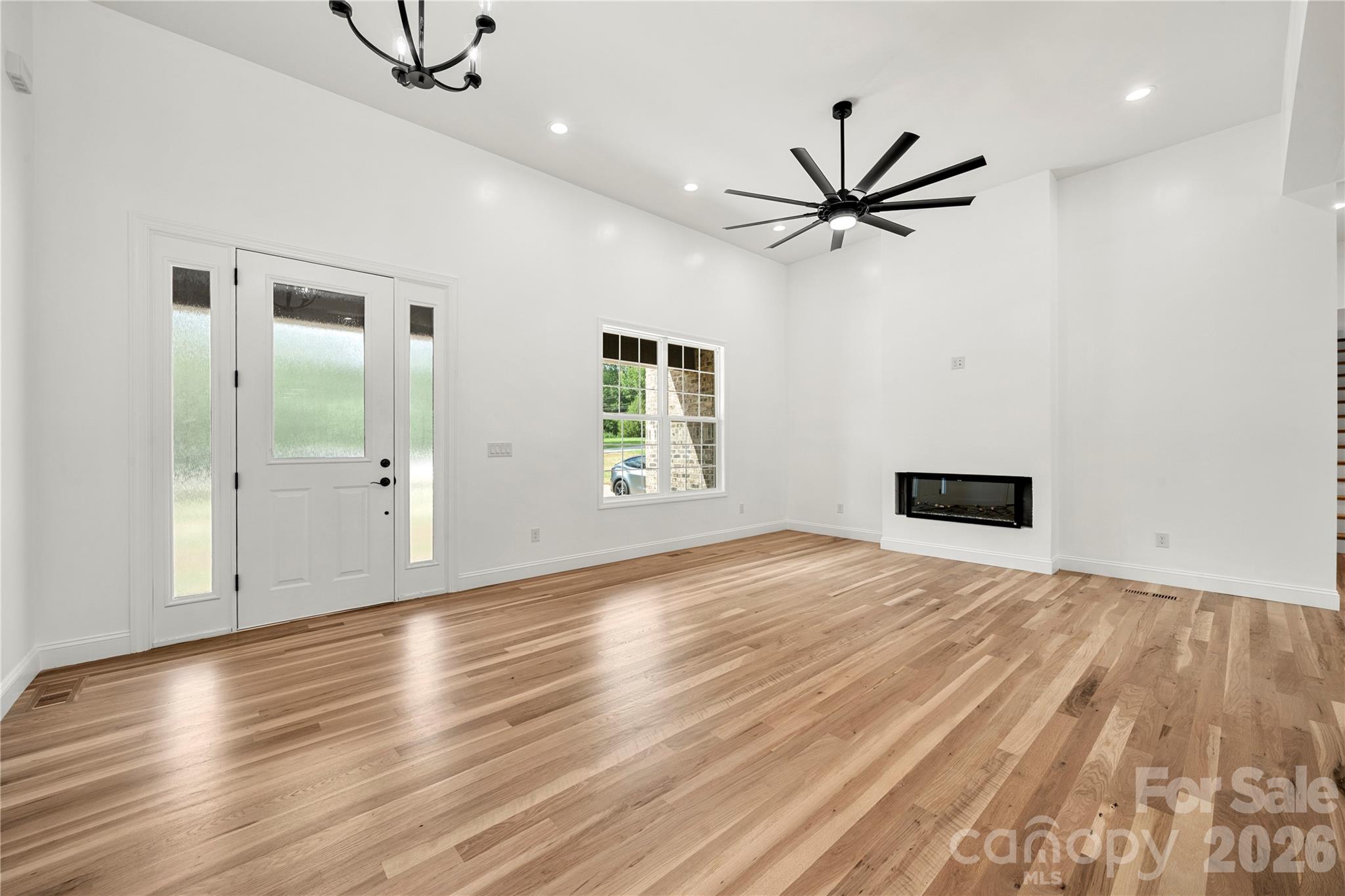 5574 Bucks Garage Road — Catawba