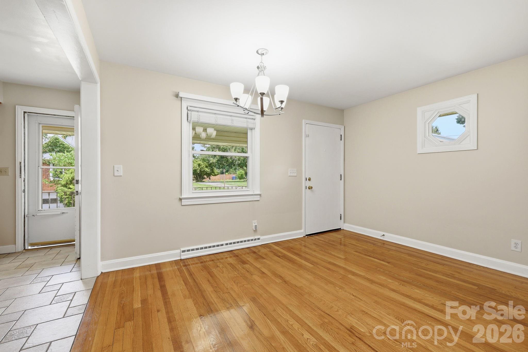 845 Sand Hill Road — Asheville