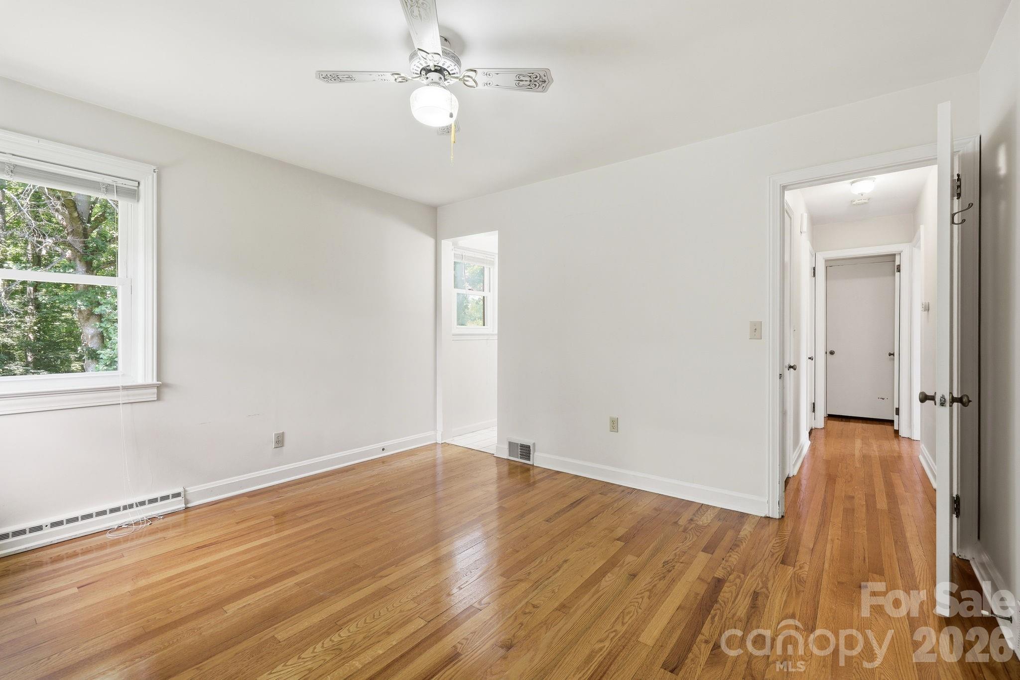 845 Sand Hill Road — Asheville