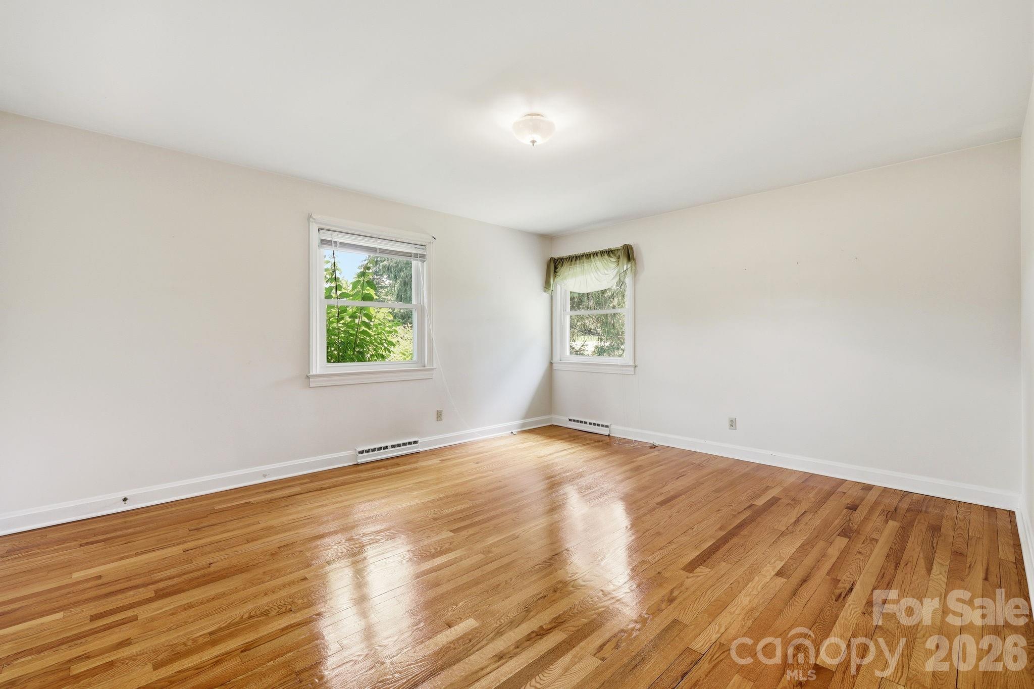 845 Sand Hill Road — Asheville